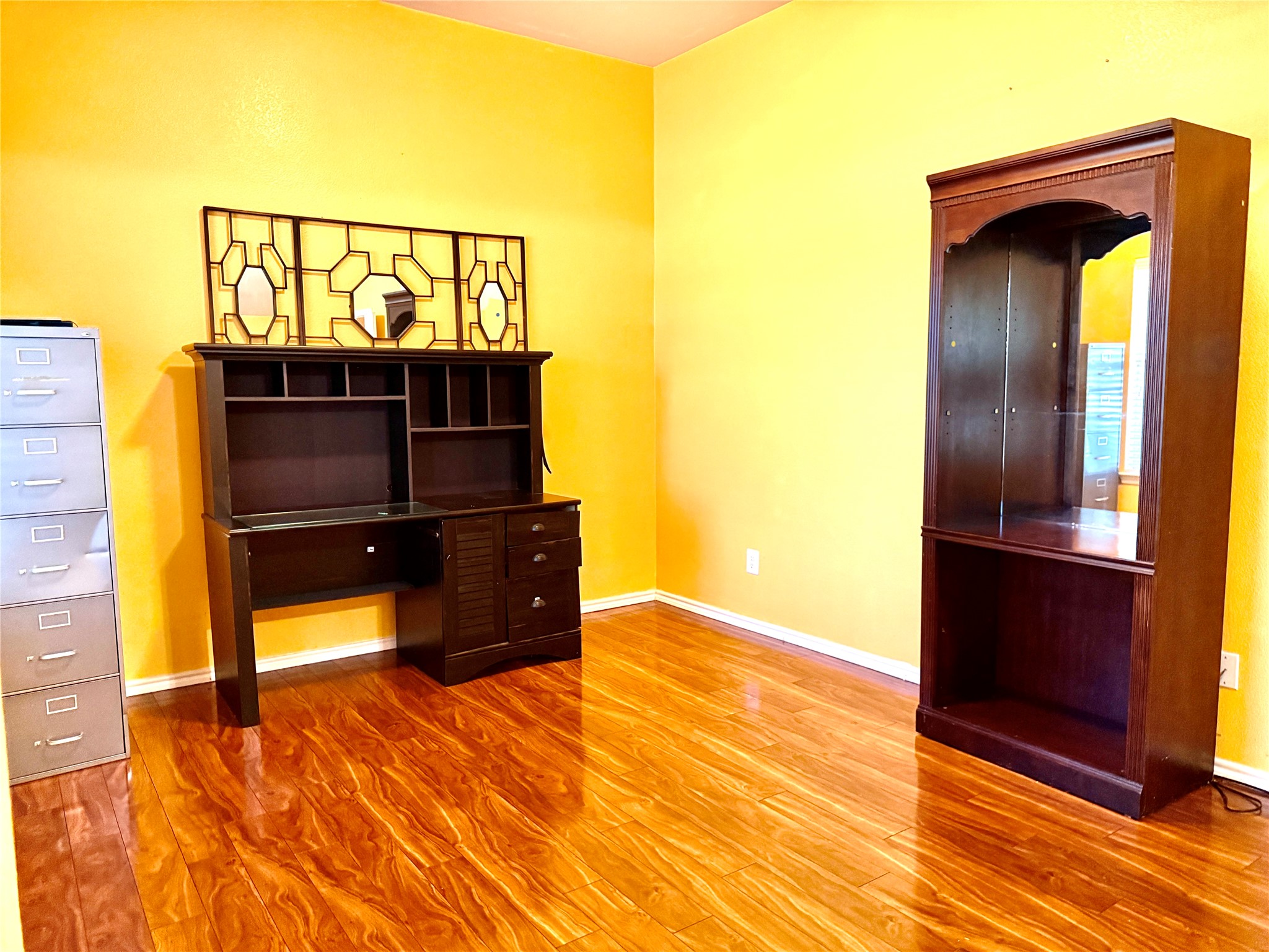193 Rolling Court