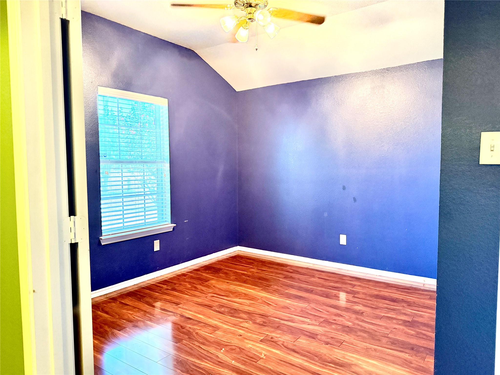 193 Rolling Court