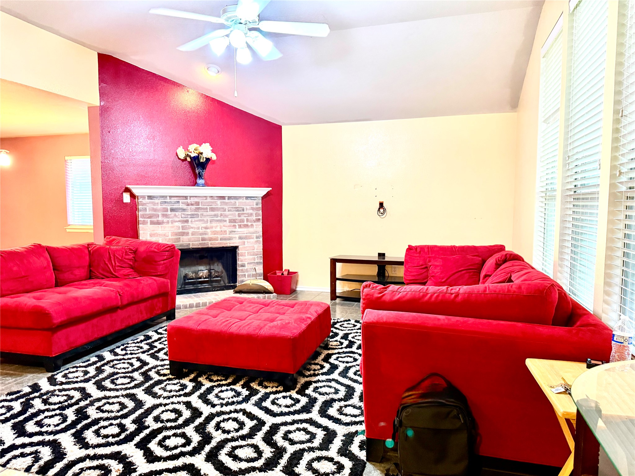 193 Rolling Court