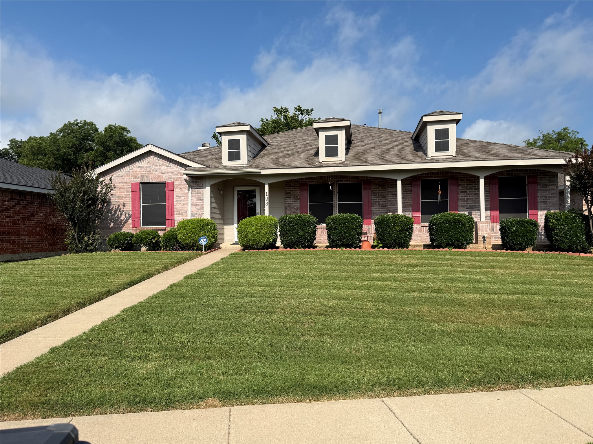 193 Rolling Court