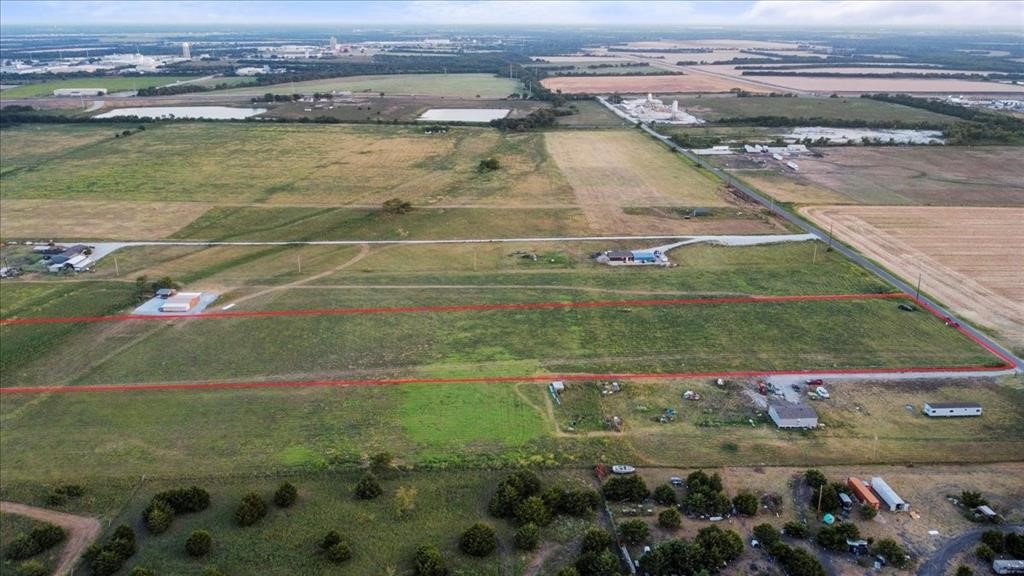 463 County Road 1063