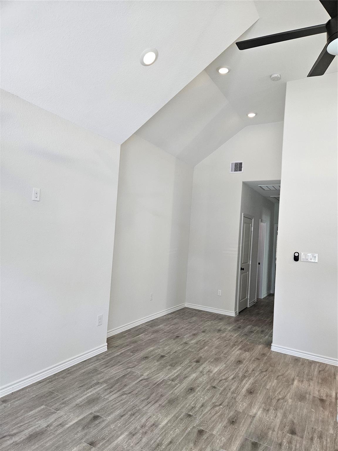 10090 Calendar Street