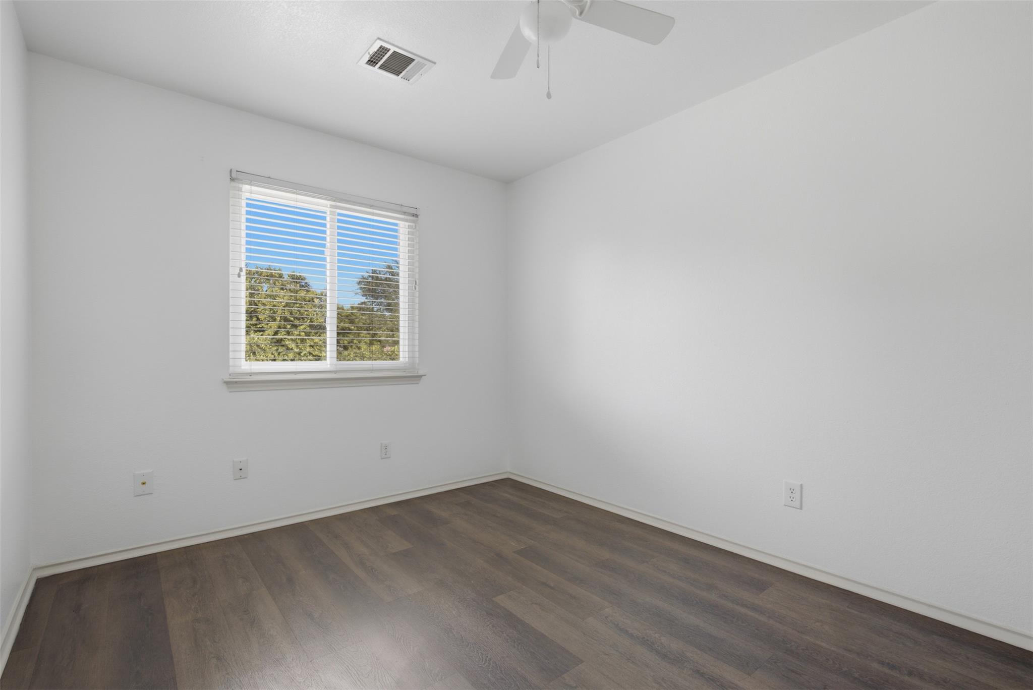 1416 Roxannes RUN