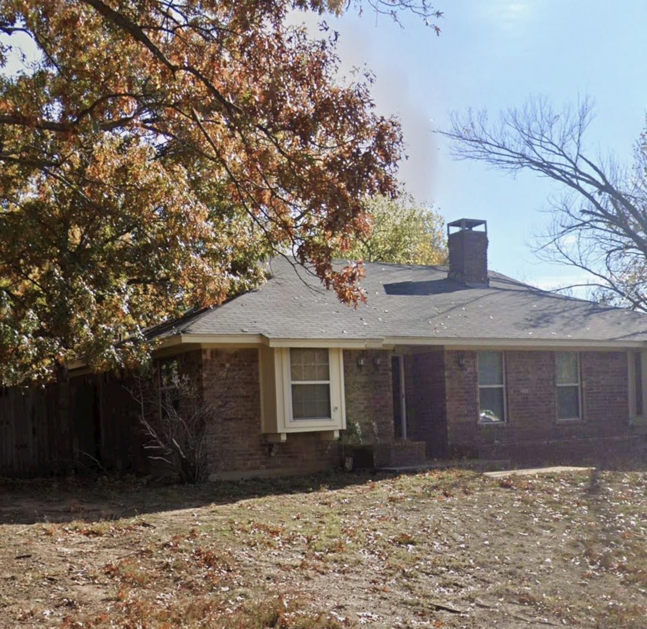 1004 Forest Ridge Drive