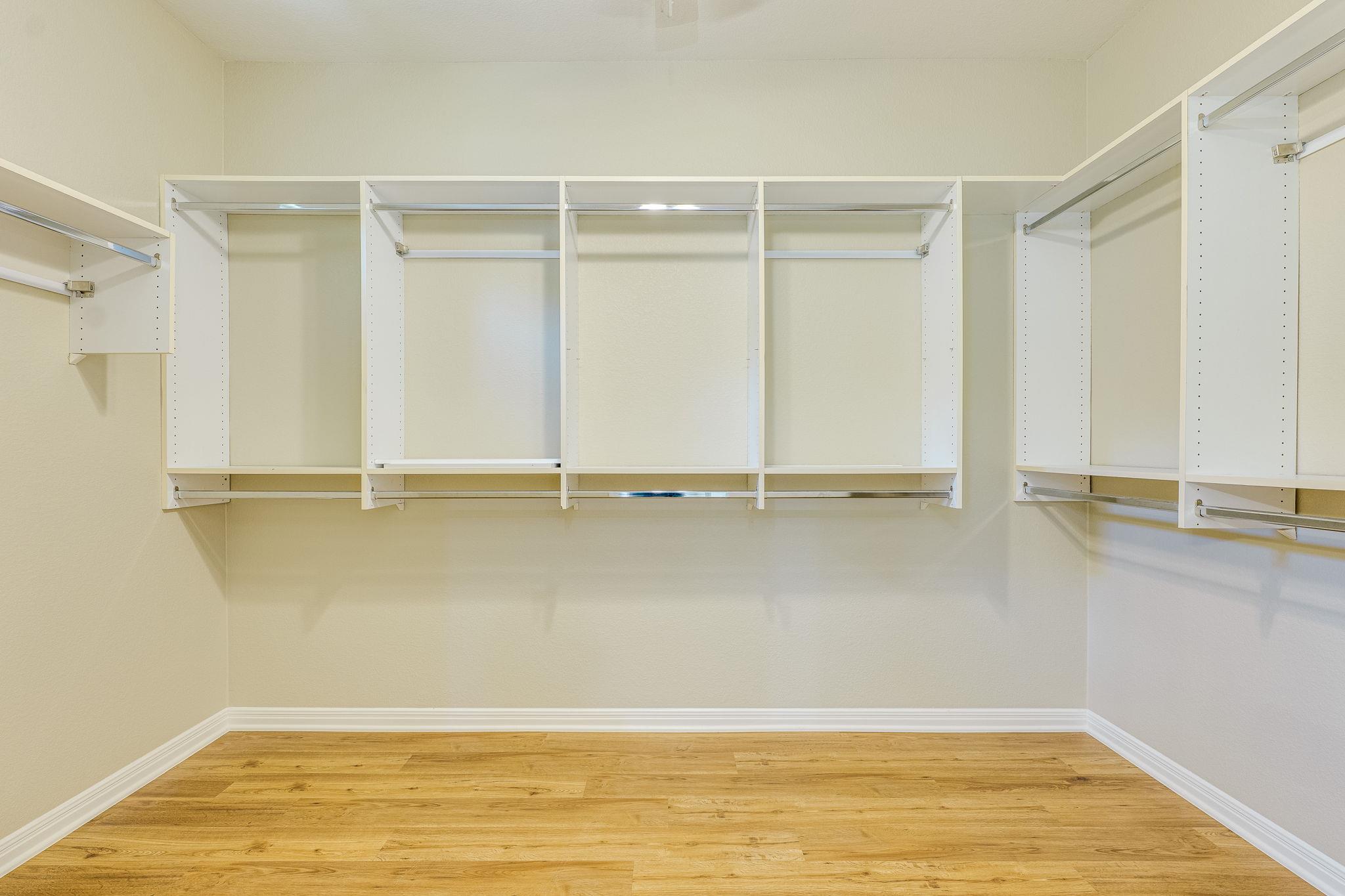 107 Liatris LN
