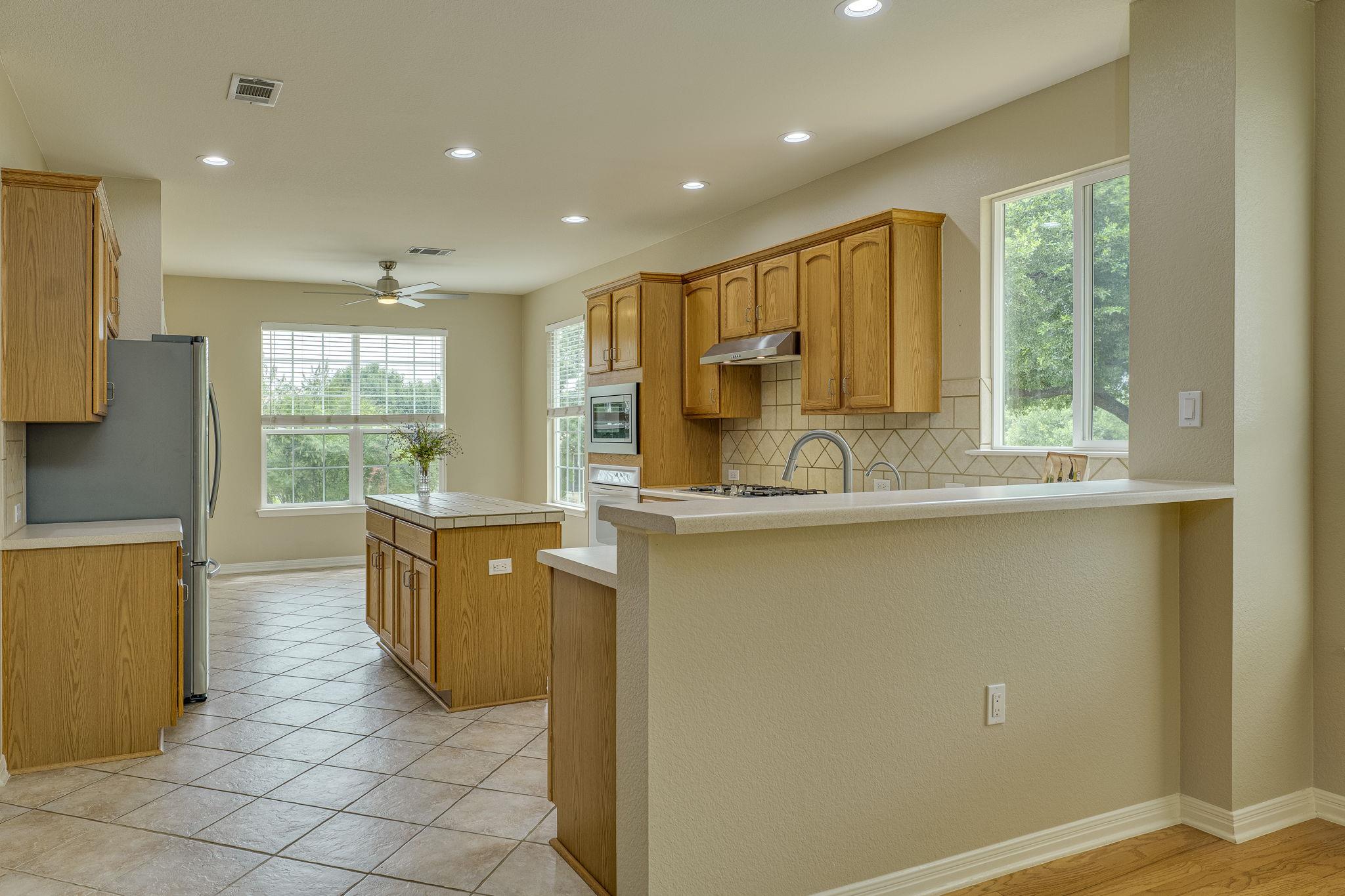 107 Liatris LN