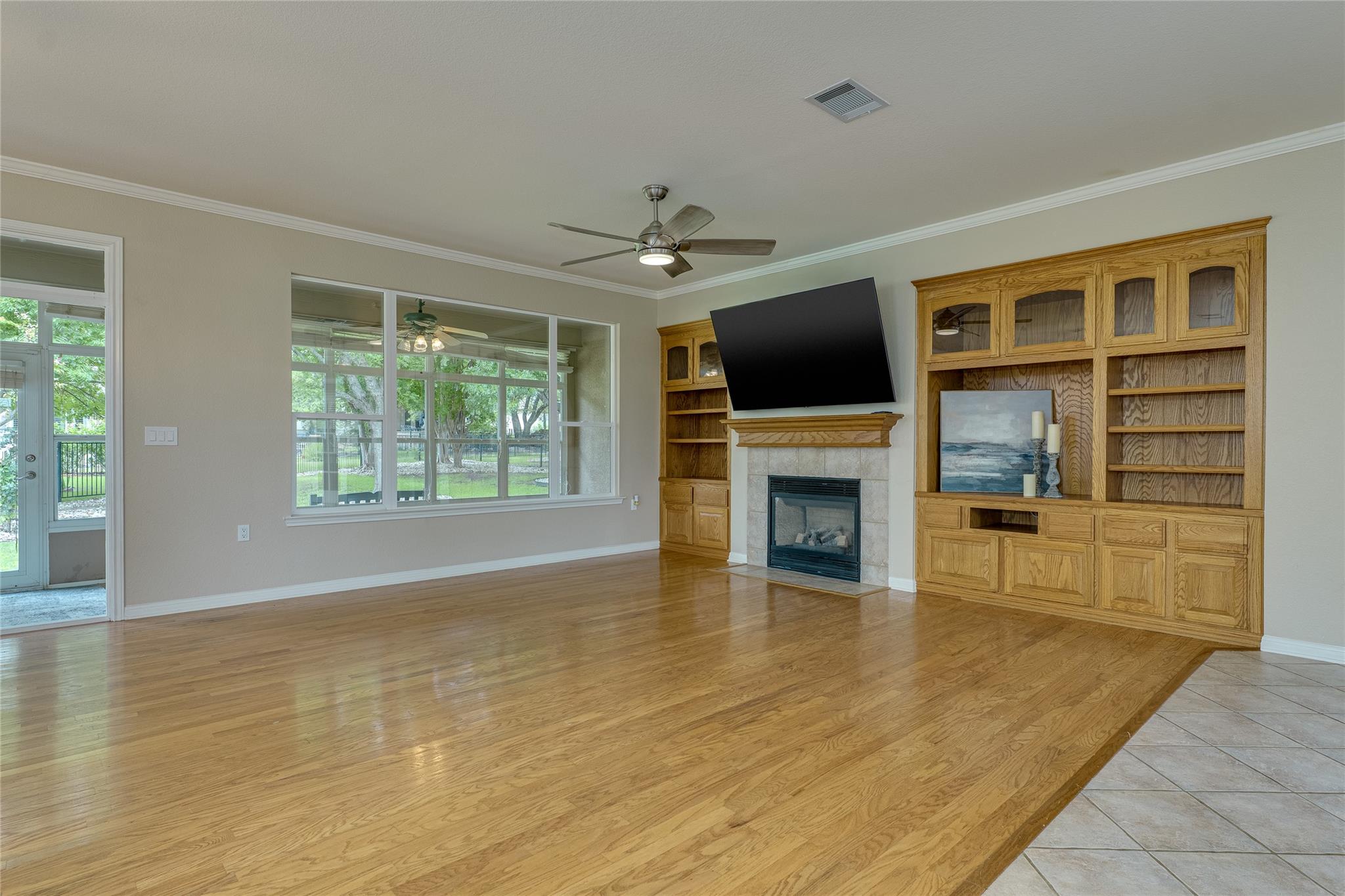 107 Liatris LN