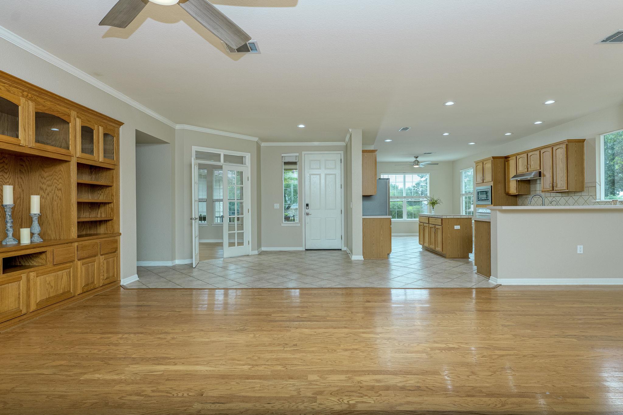 107 Liatris LN