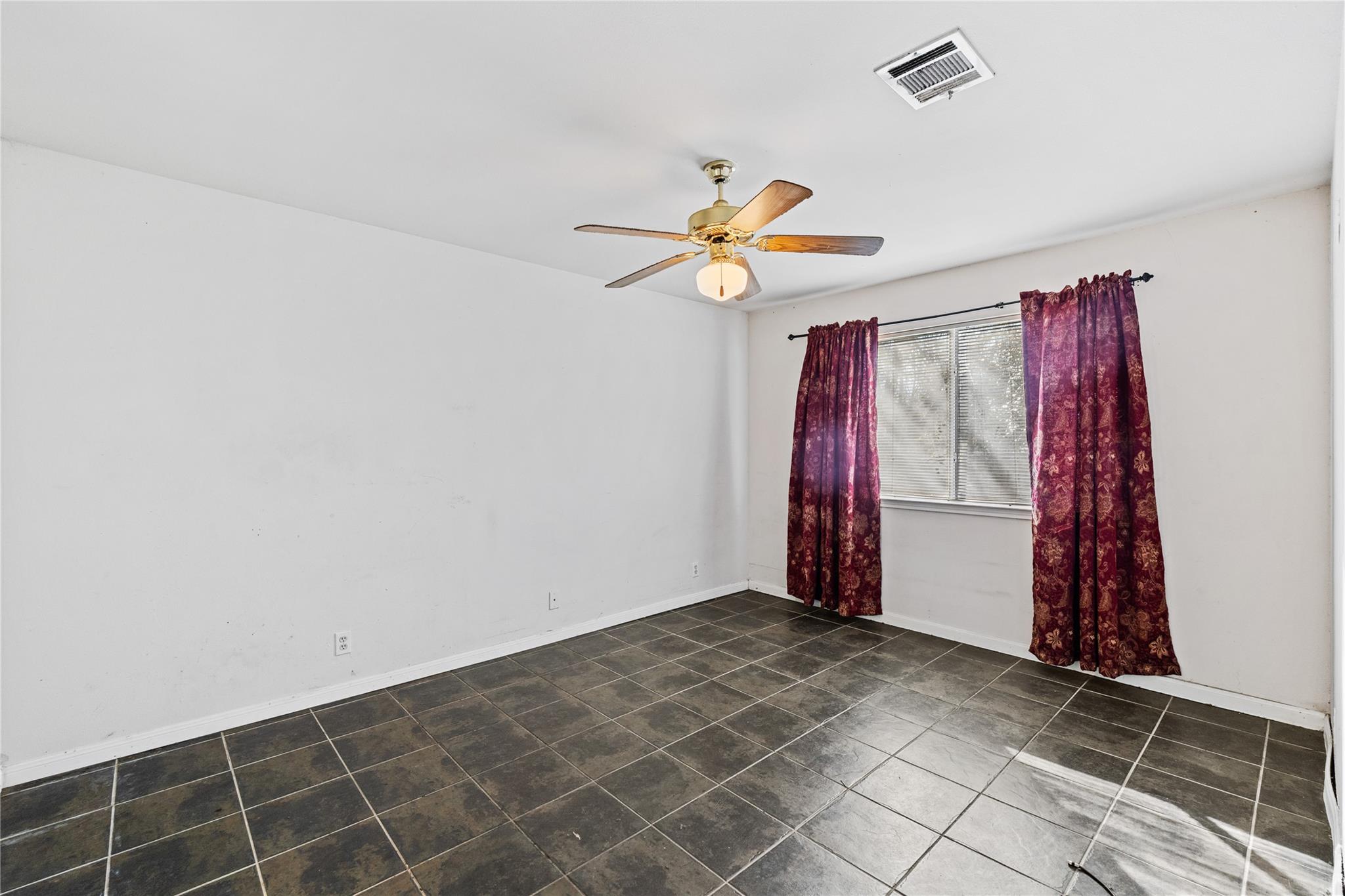 600 Tobin DR
