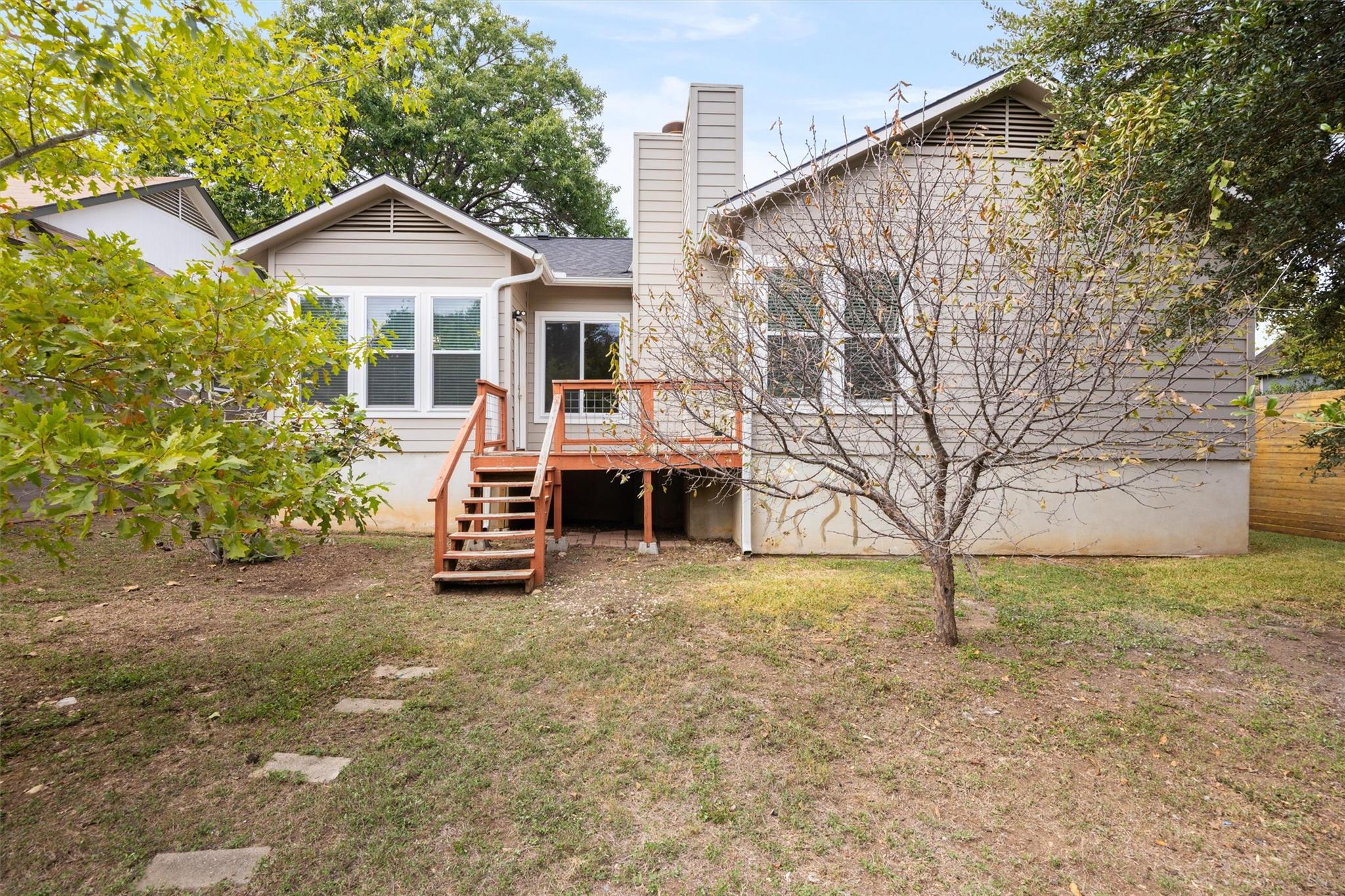 9405 Roxanna DR