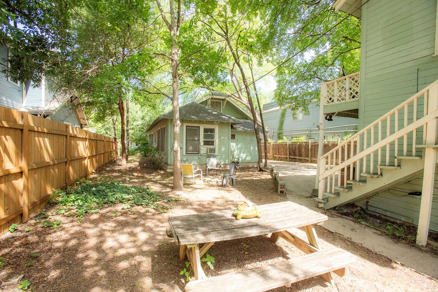 4205 Avenue B Unit B