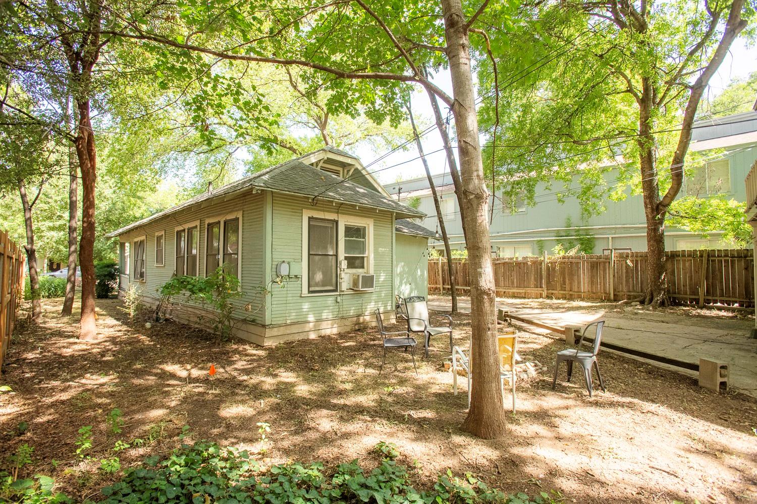 4205 Avenue B Unit B