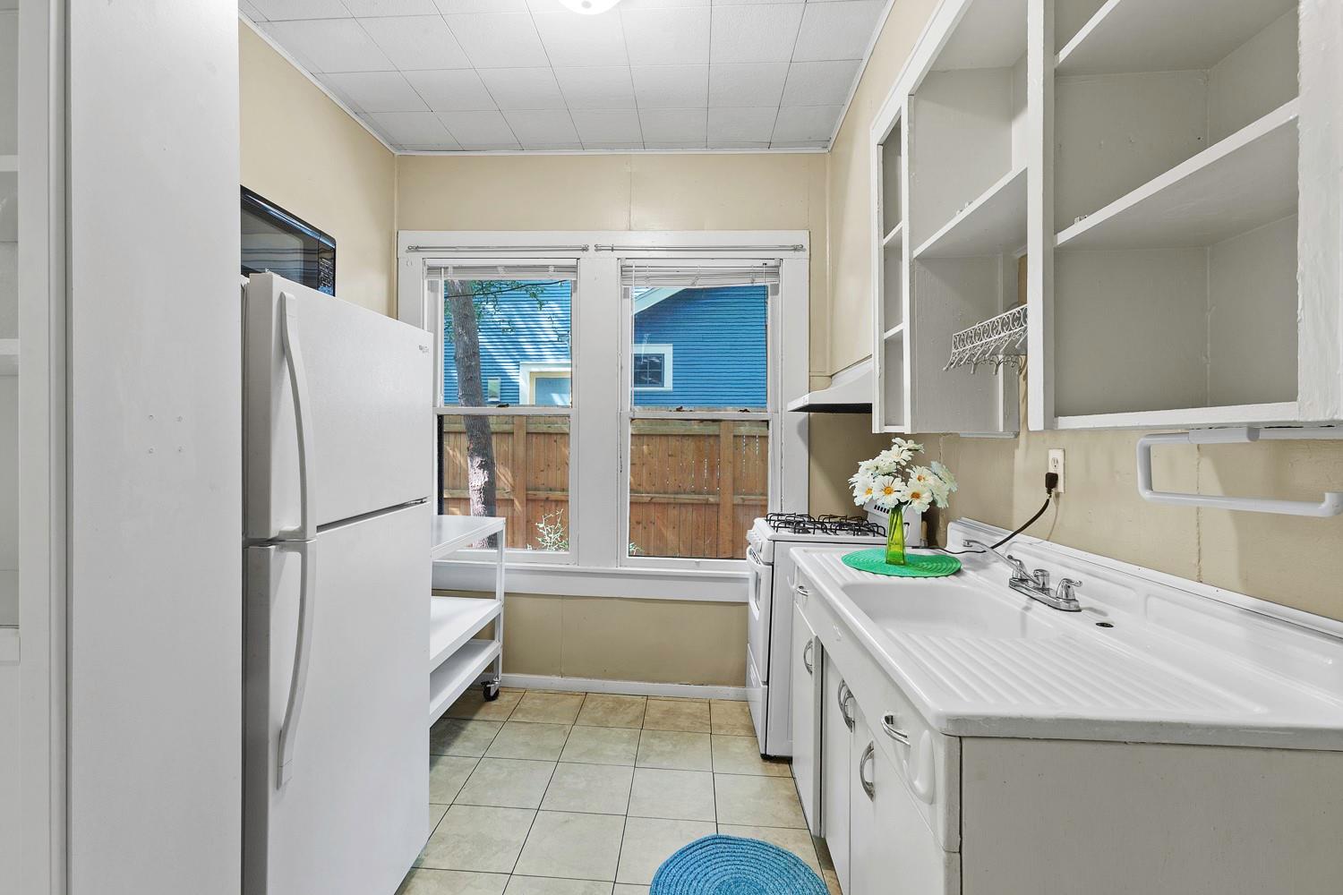 4205 Avenue B Unit B
