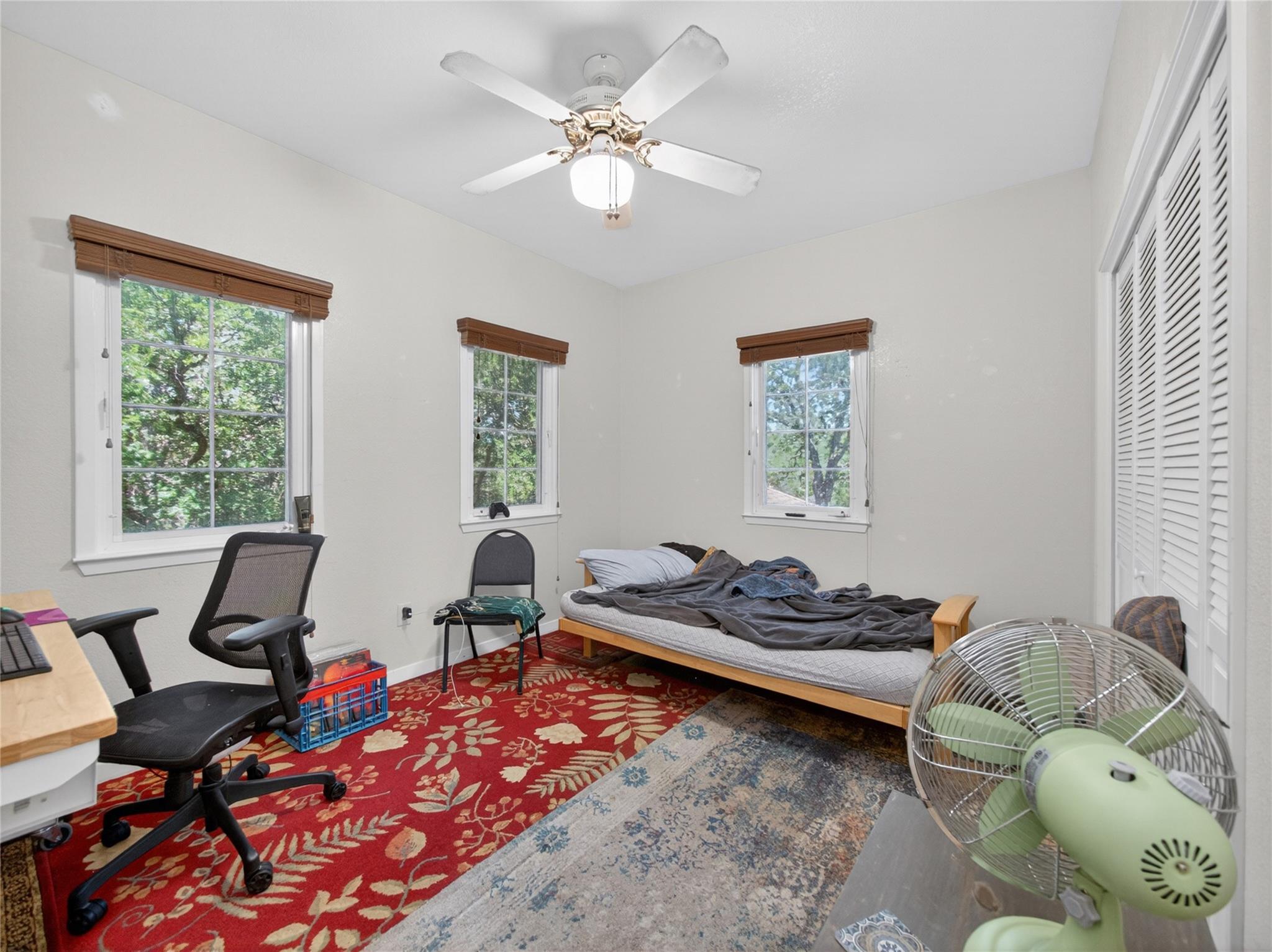 613 Breakaway RD