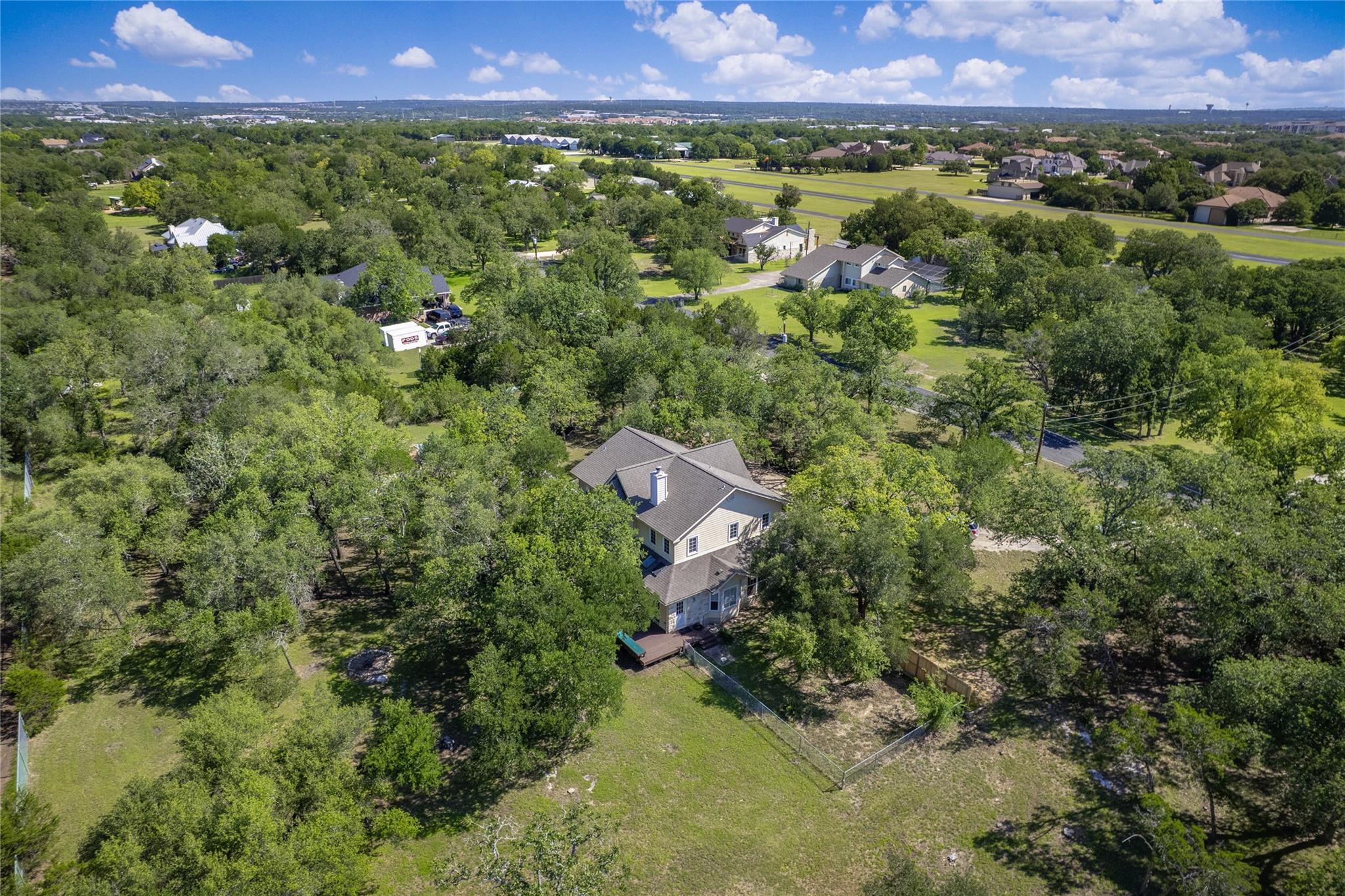 613 Breakaway RD