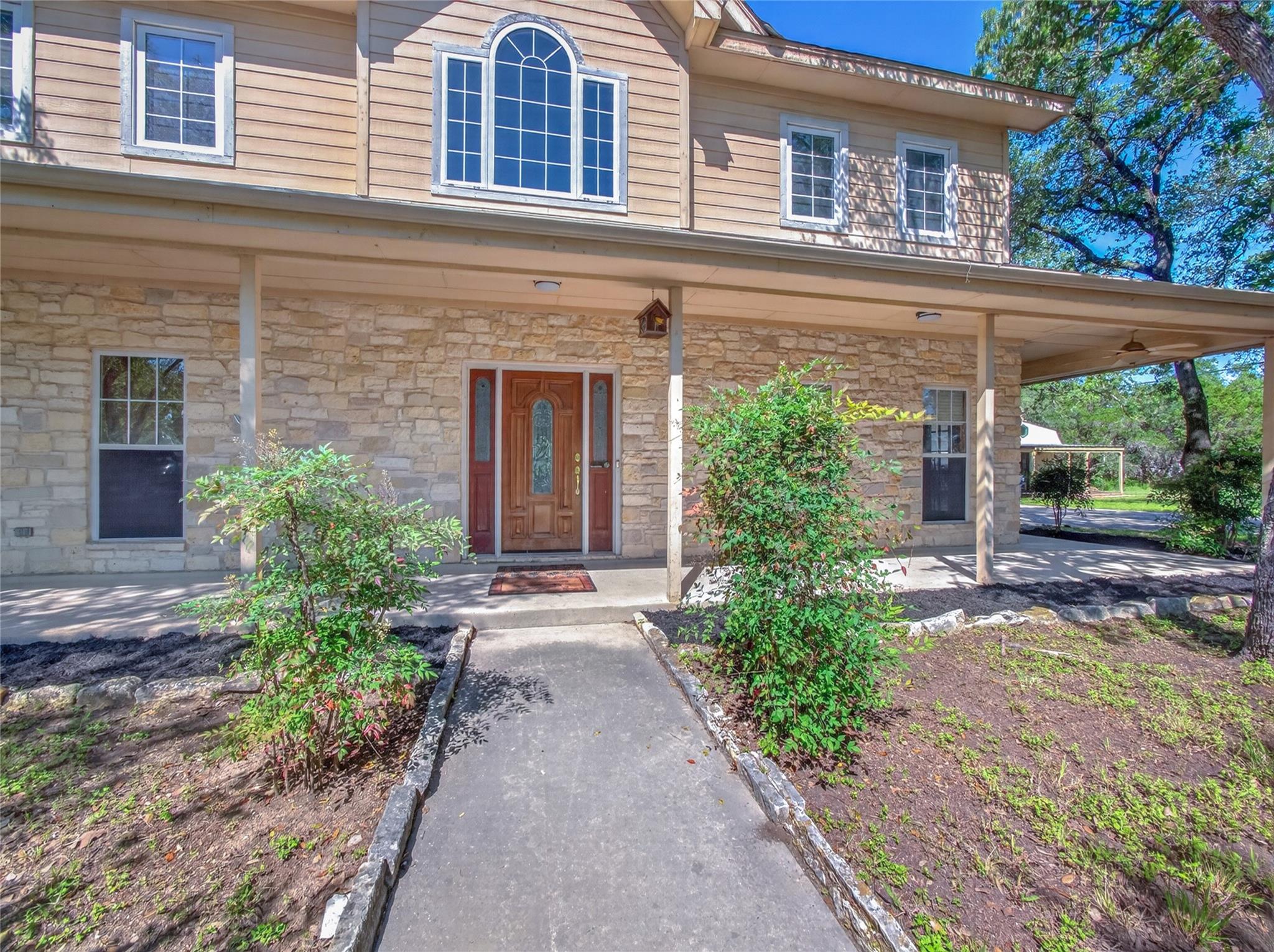 613 Breakaway RD