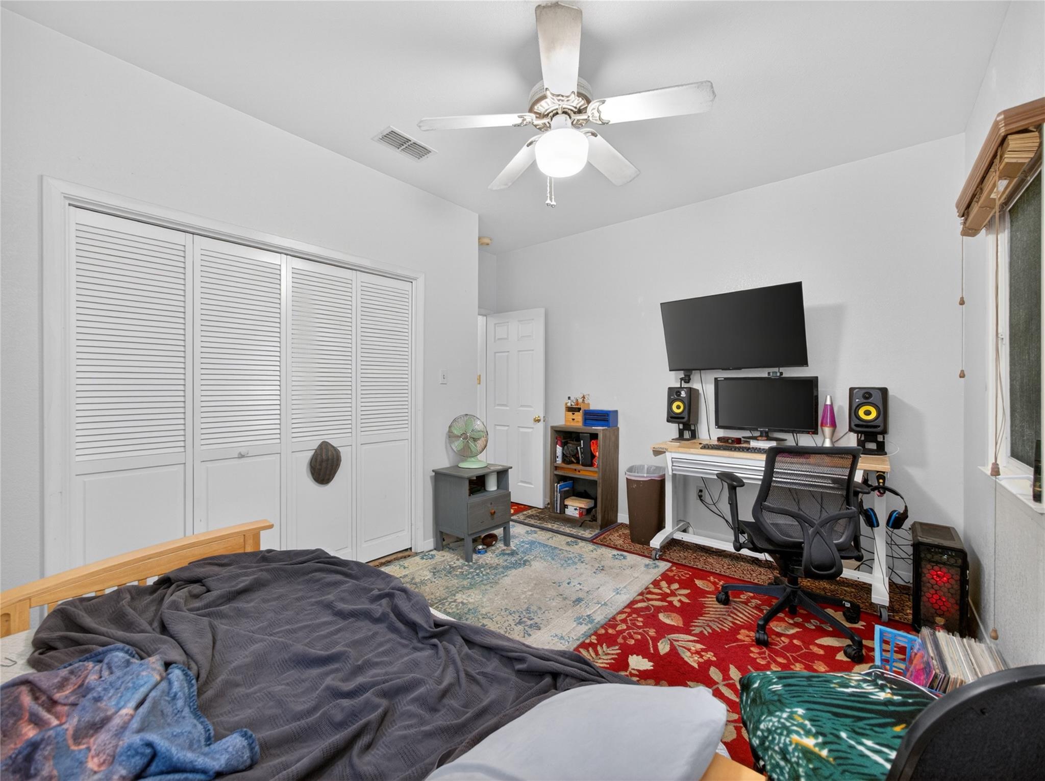 613 Breakaway RD