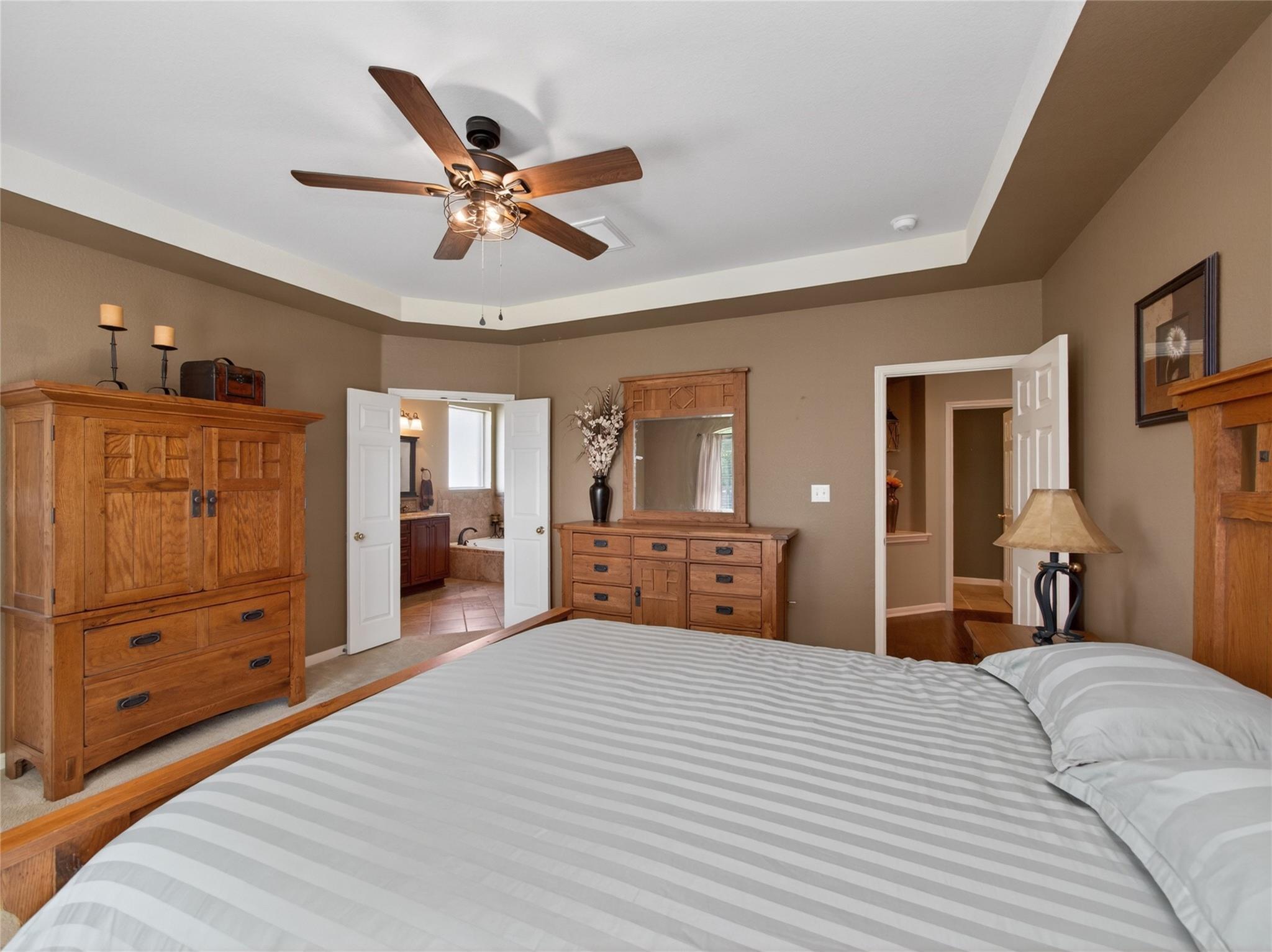 2913 Clinton PL