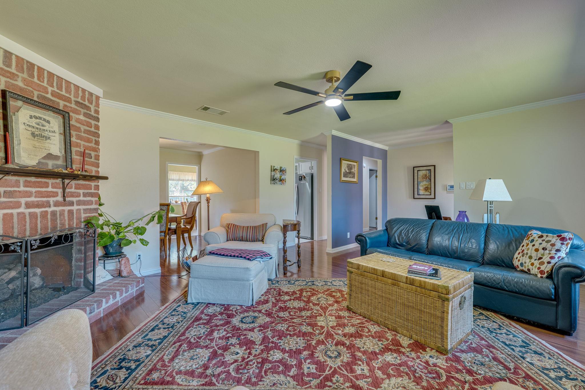 12000 Swan DR