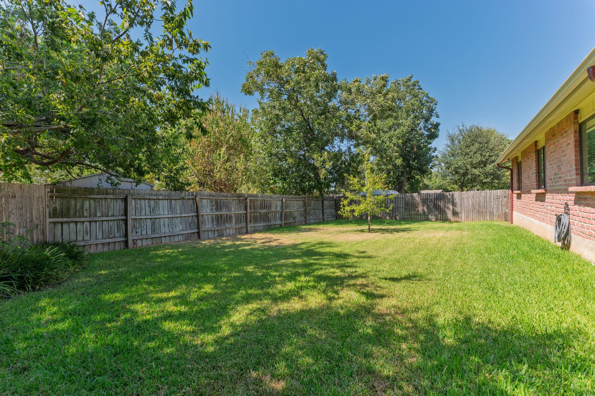 12000 Swan DR