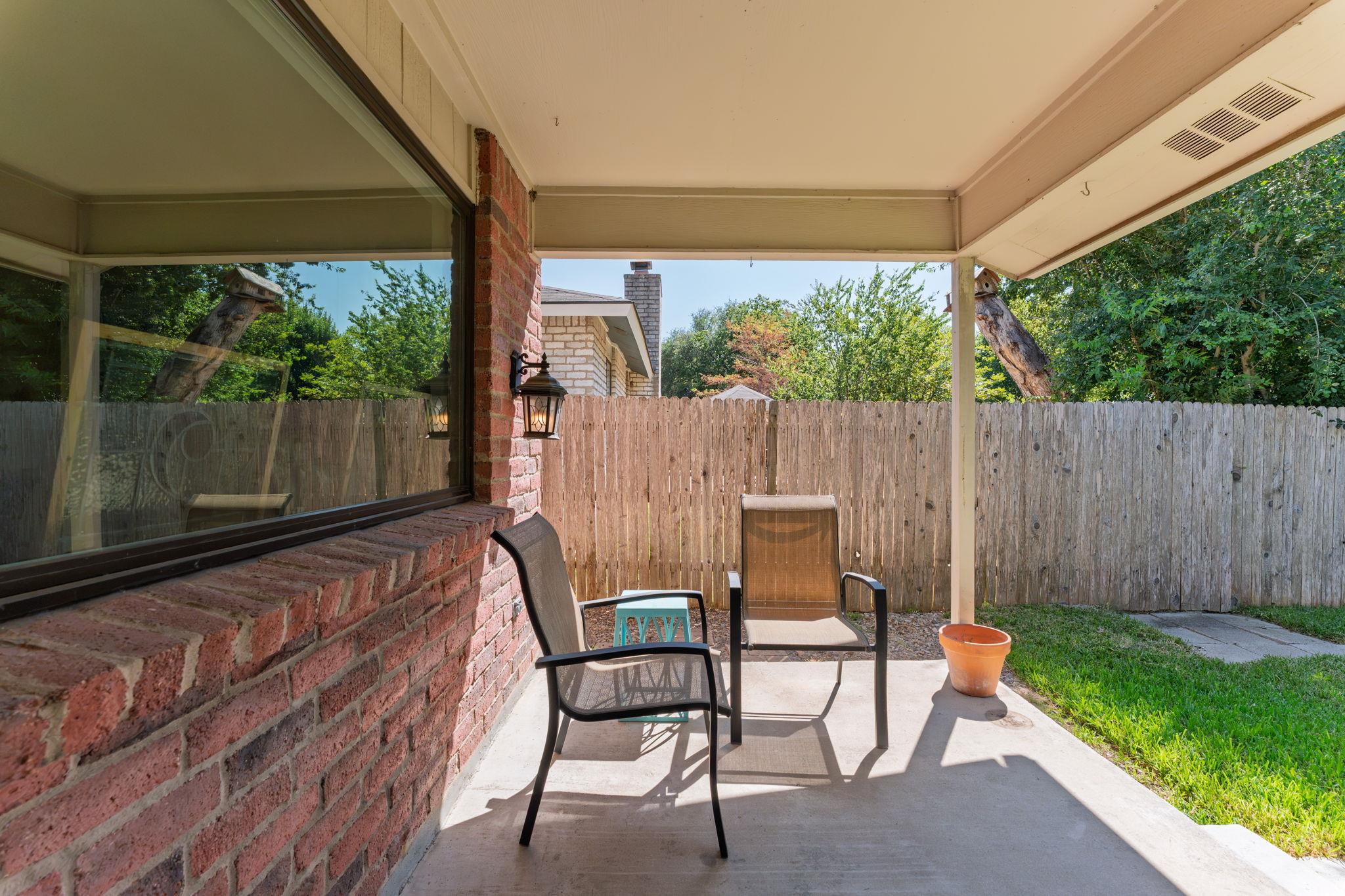 12000 Swan DR