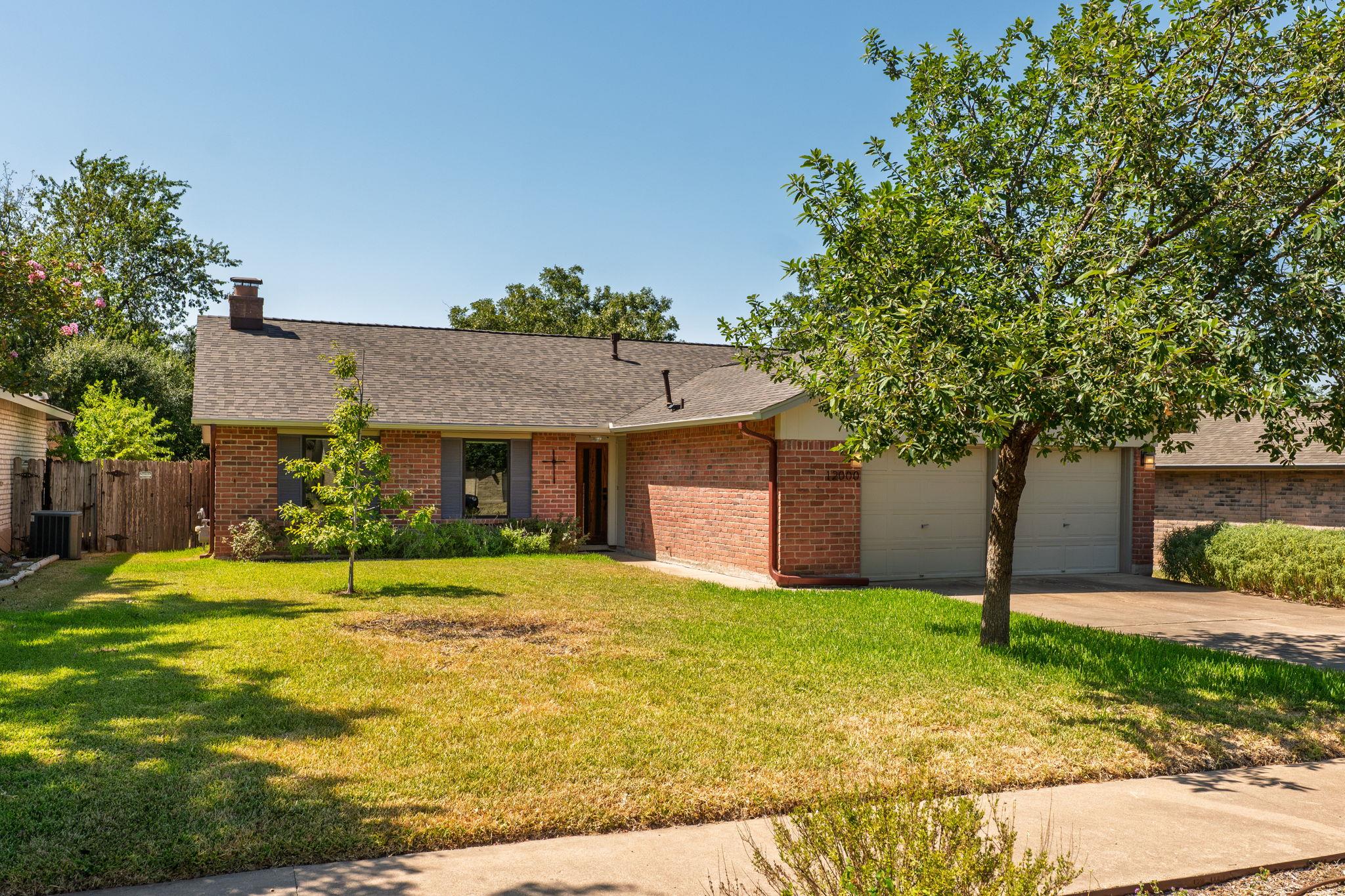 12000 Swan DR