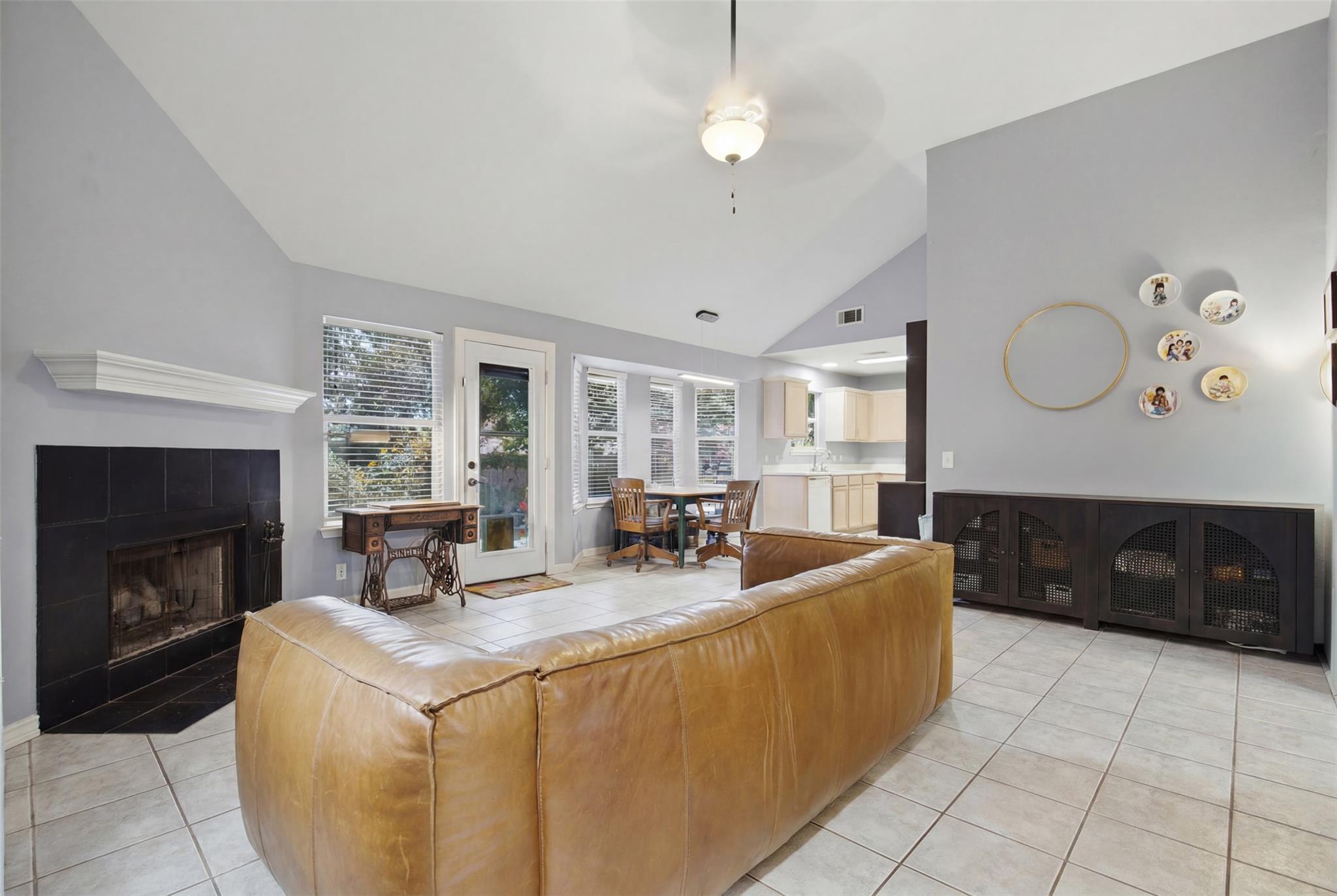 11623 Maybach DR
