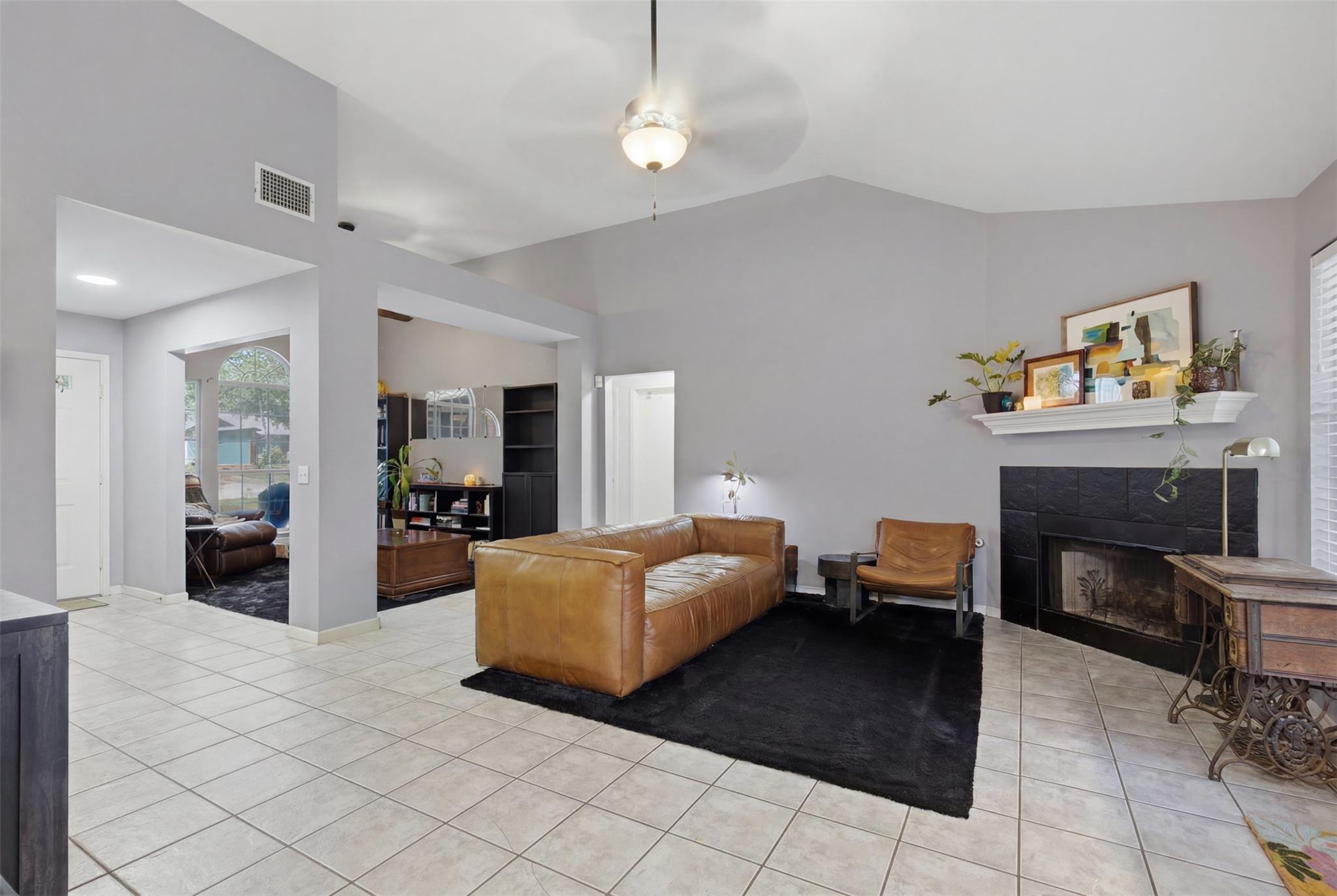 11623 Maybach DR