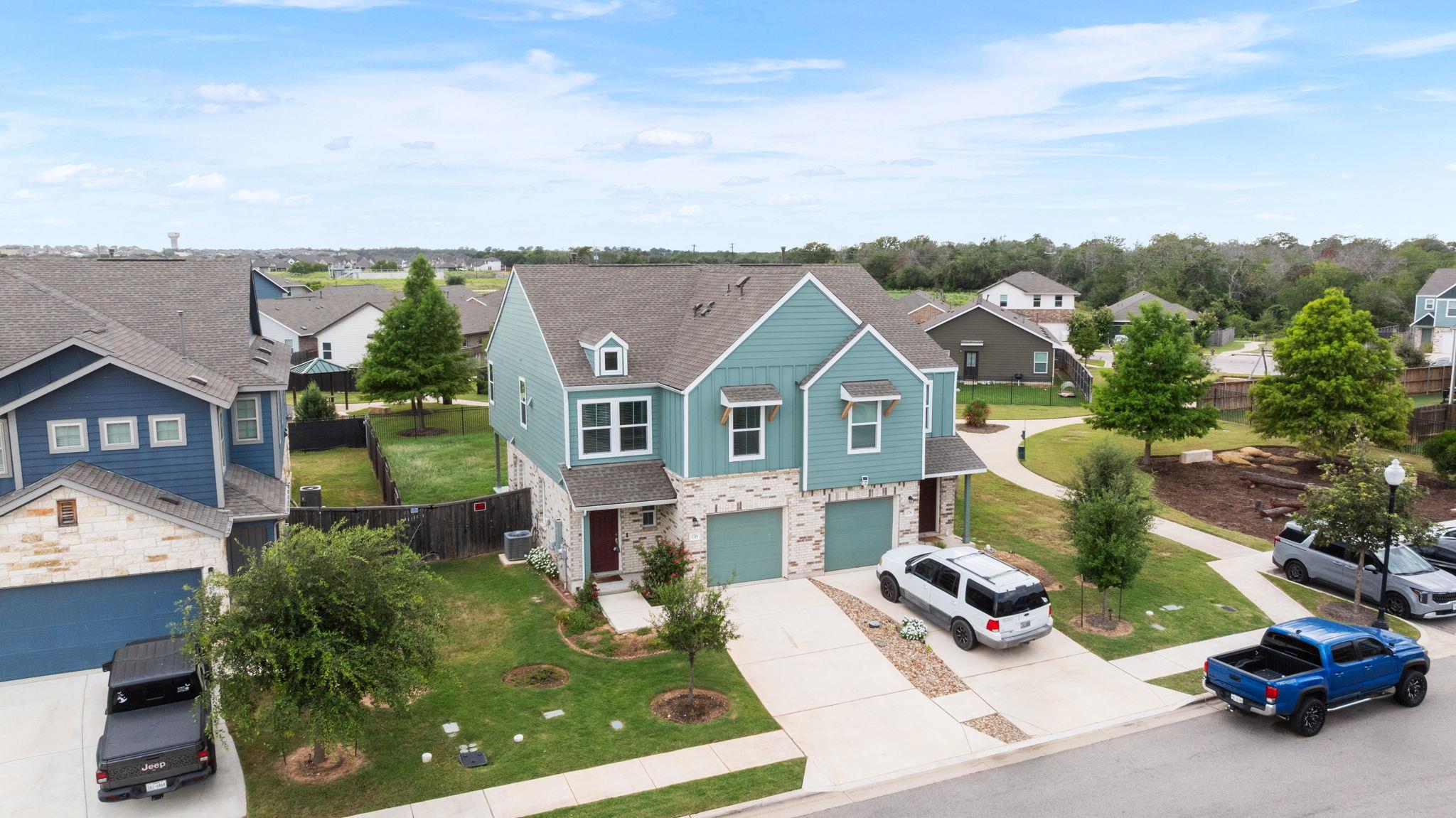 176 Andross LN