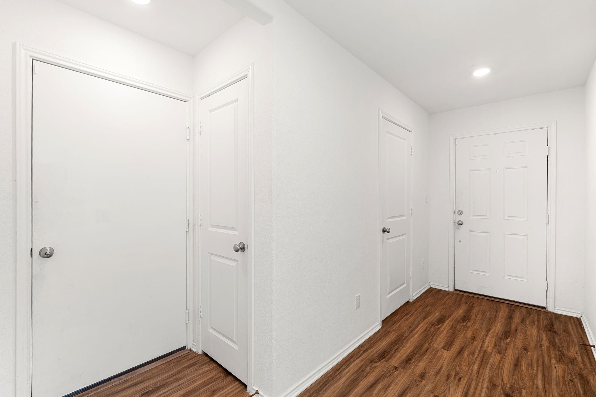 176 Andross LN