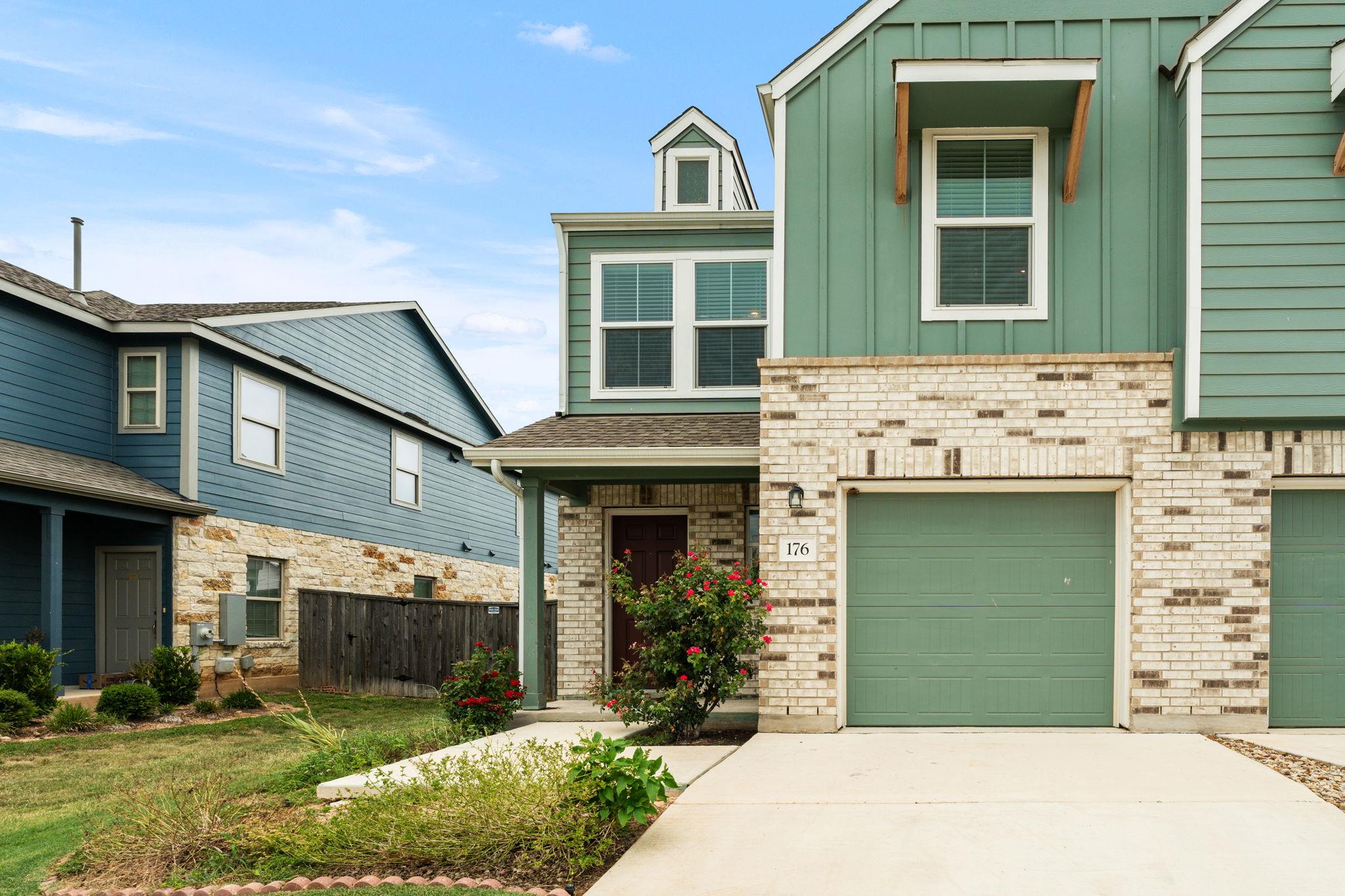 176 Andross LN