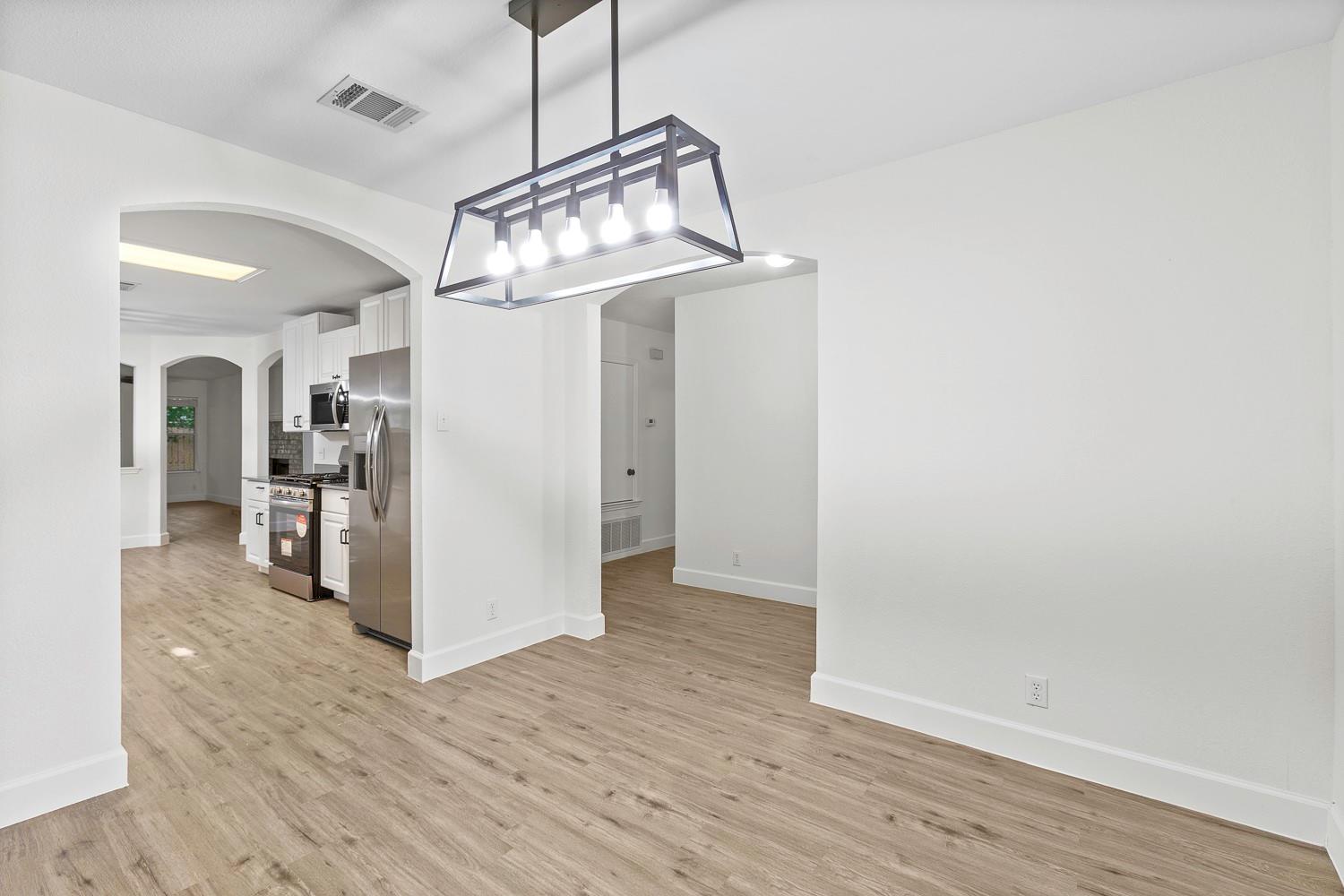 617 Barbara WAY