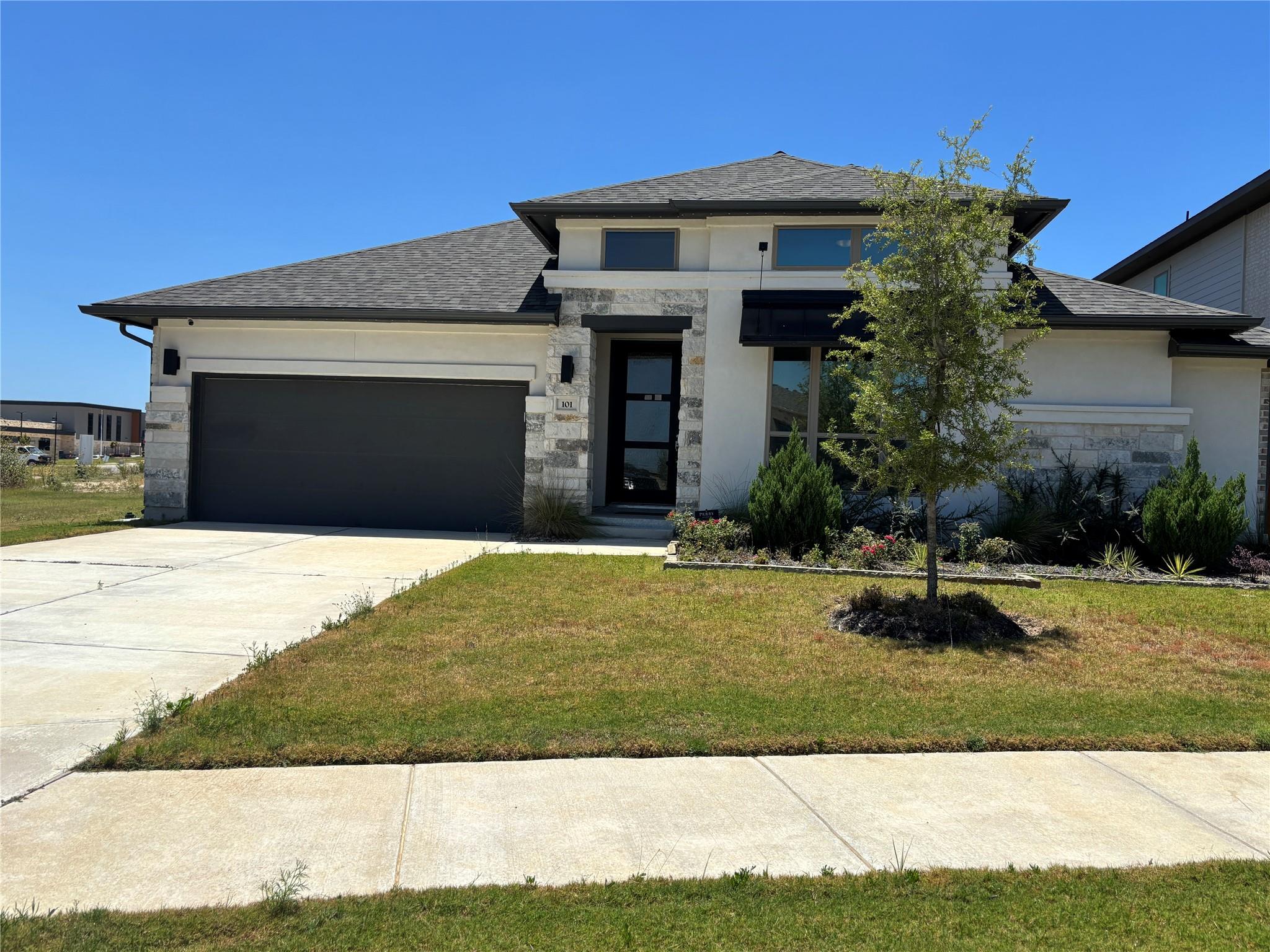 101 Gary Wayne DR