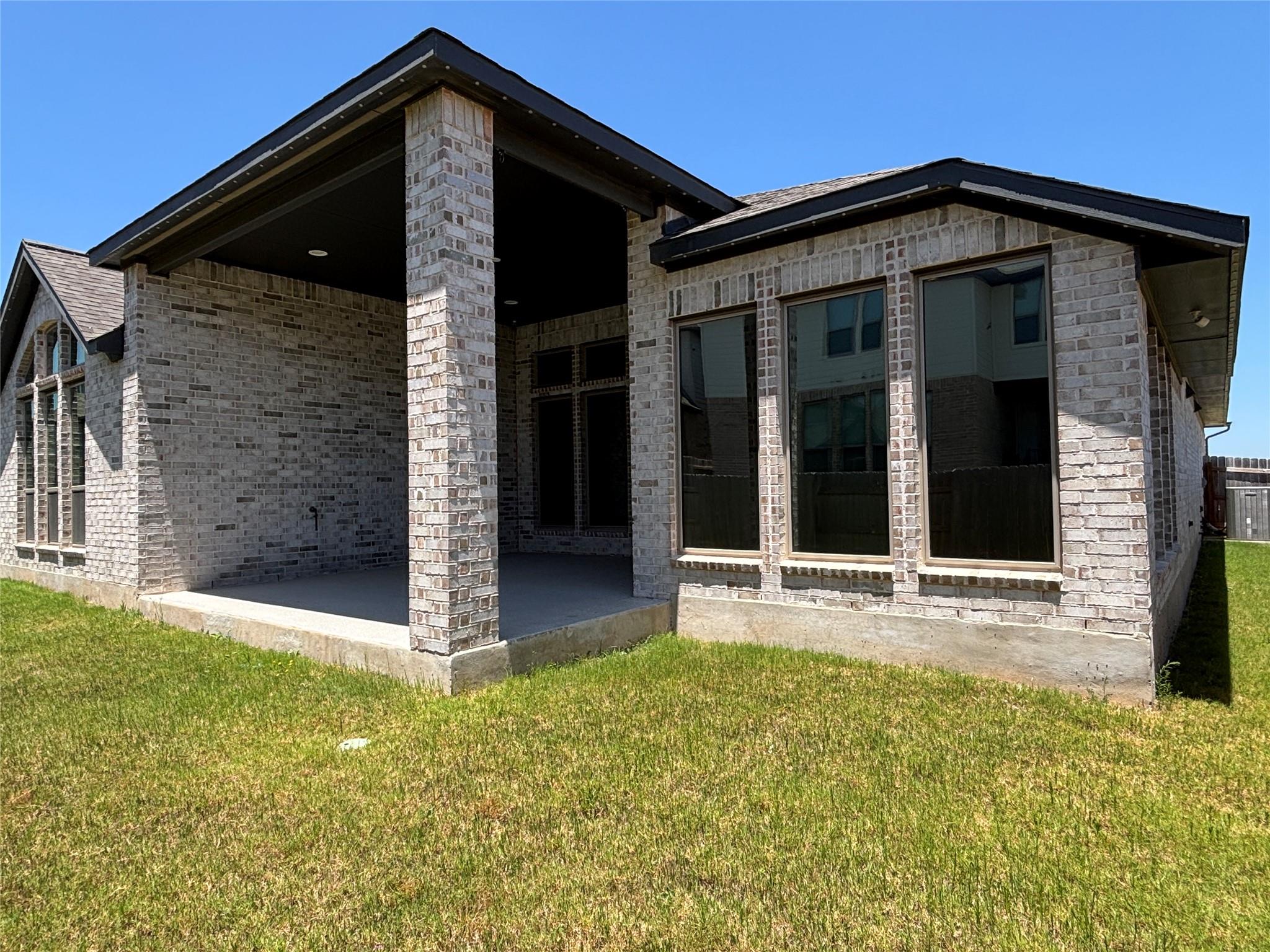 101 Gary Wayne DR