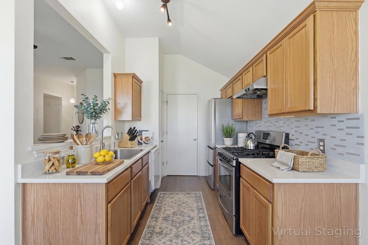 309 Dana DR