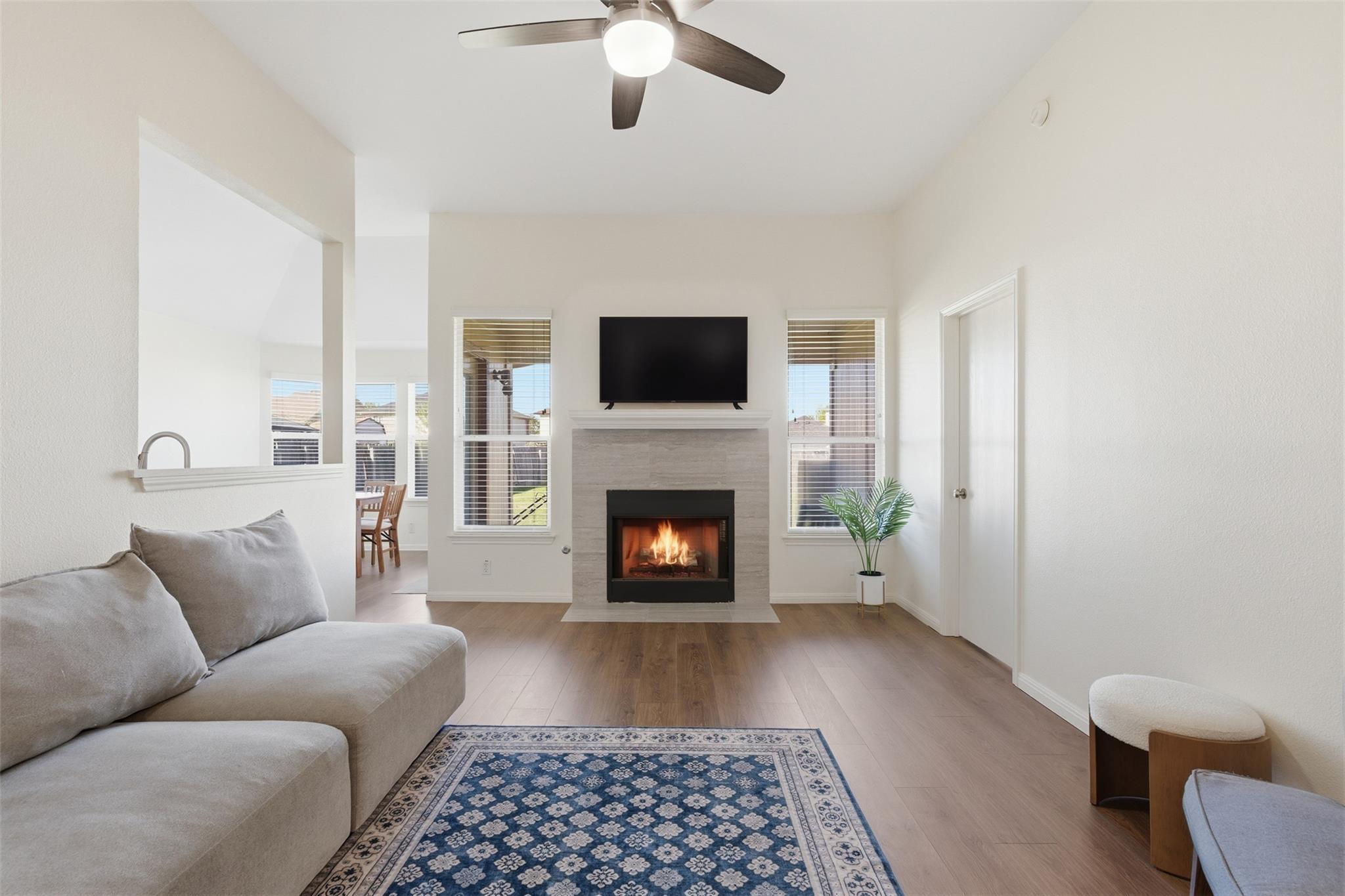 309 Dana DR