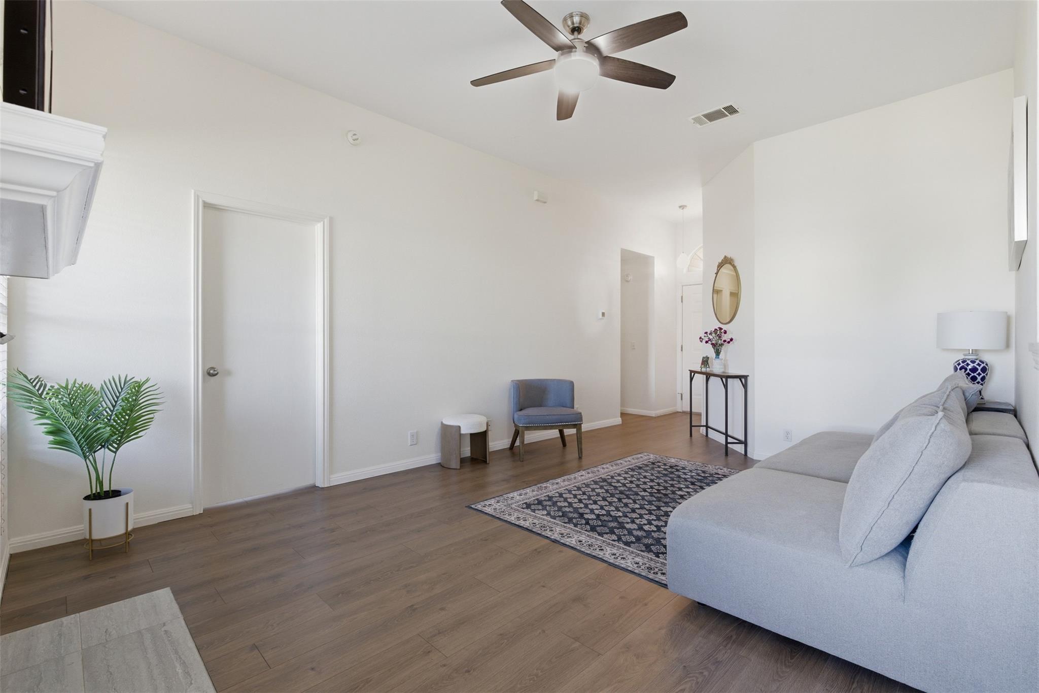 309 Dana DR
