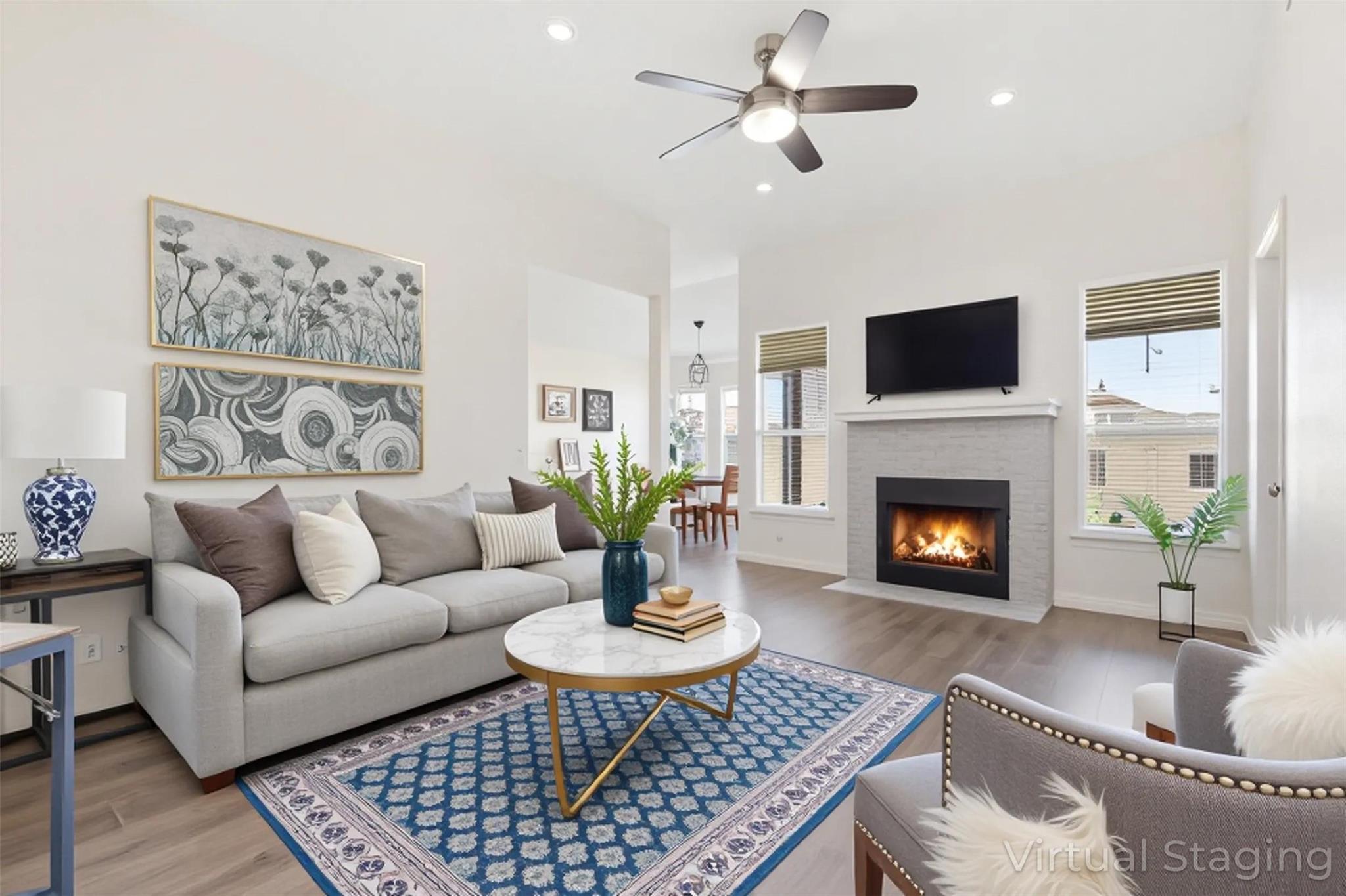 309 Dana DR