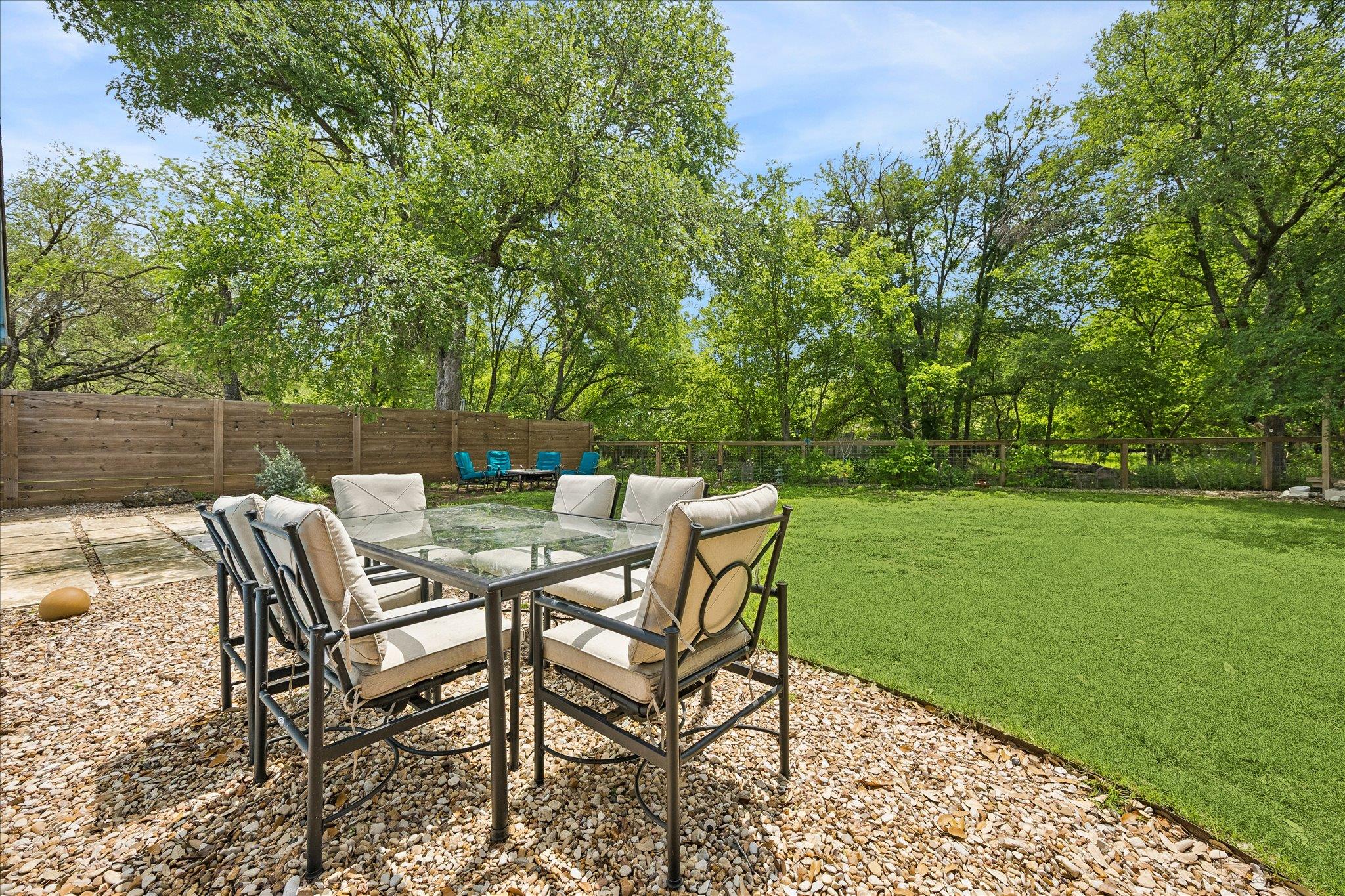 3811 Stonecroft DR