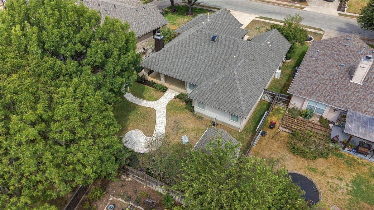 20004 Canterwood LN