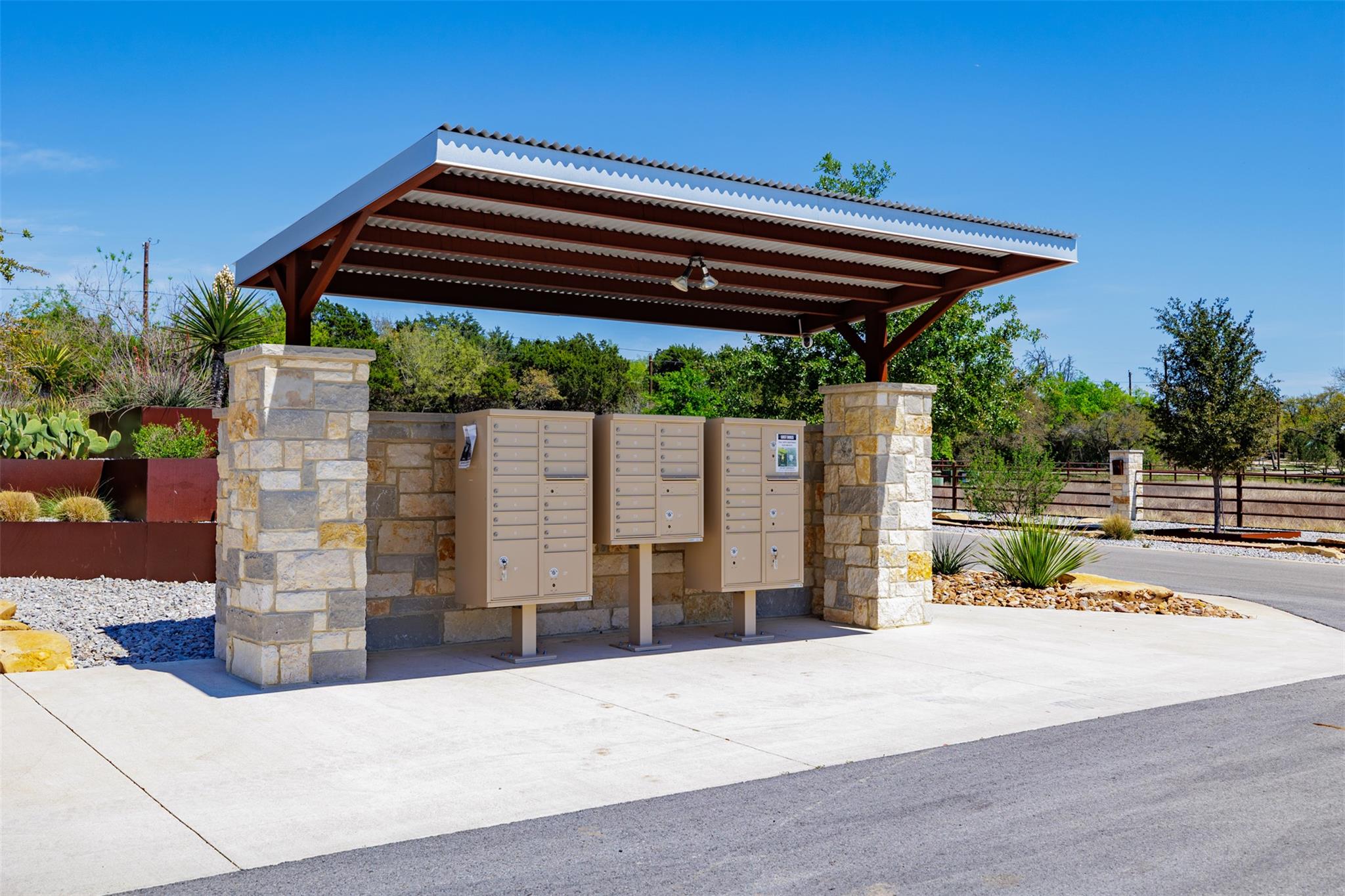 30 Mesa Ranch RD