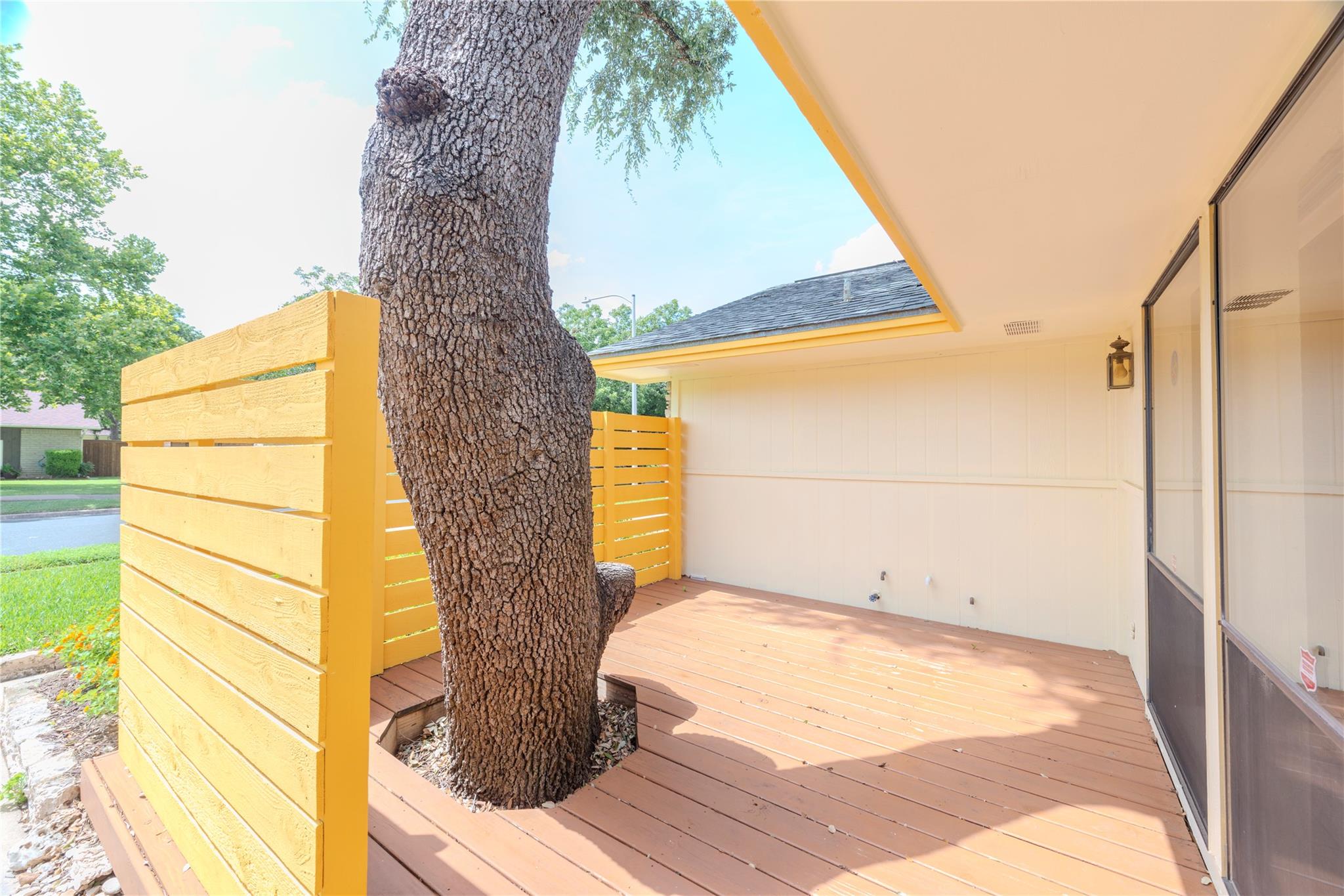 12409 Split Rail PKWY