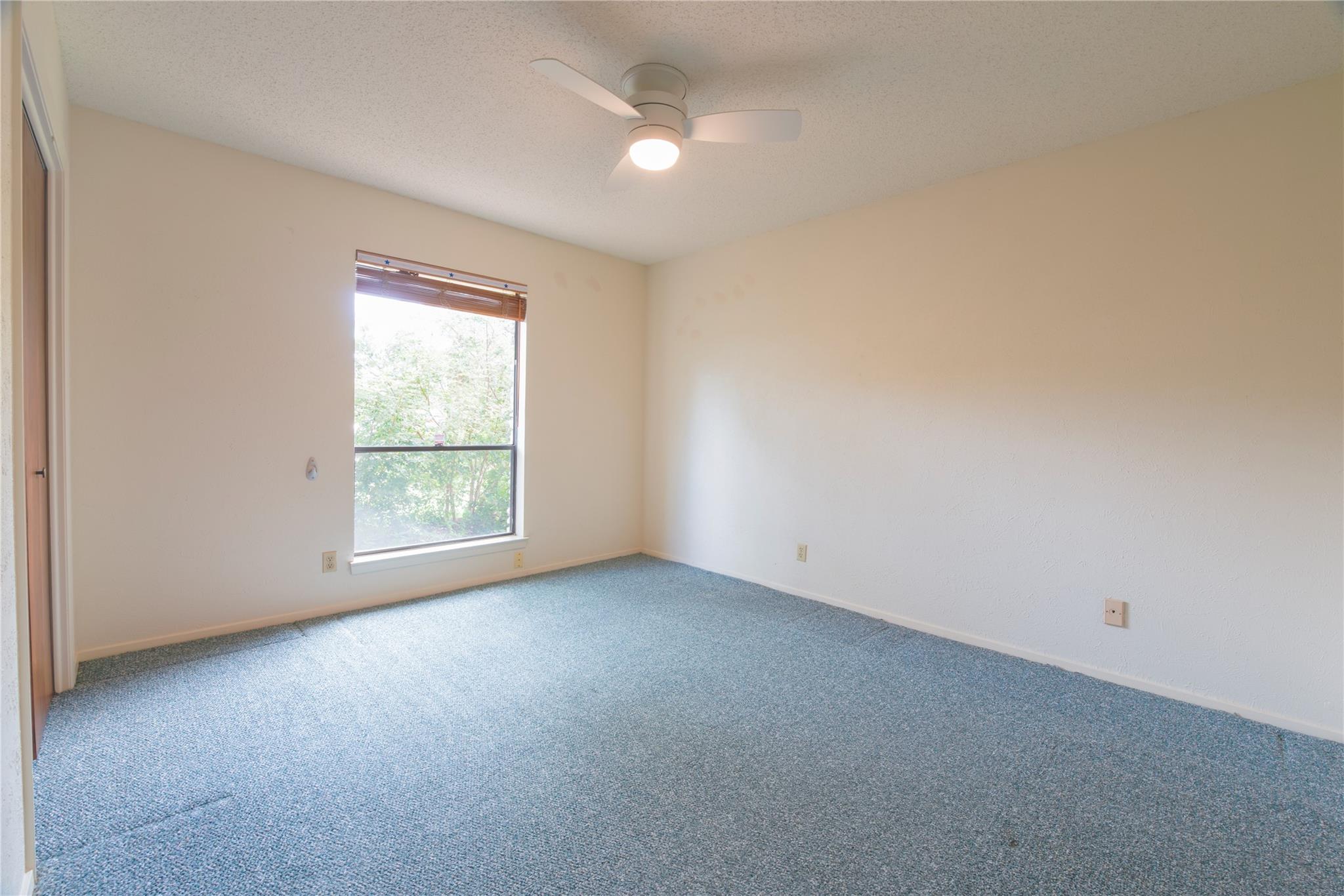 12409 Split Rail PKWY