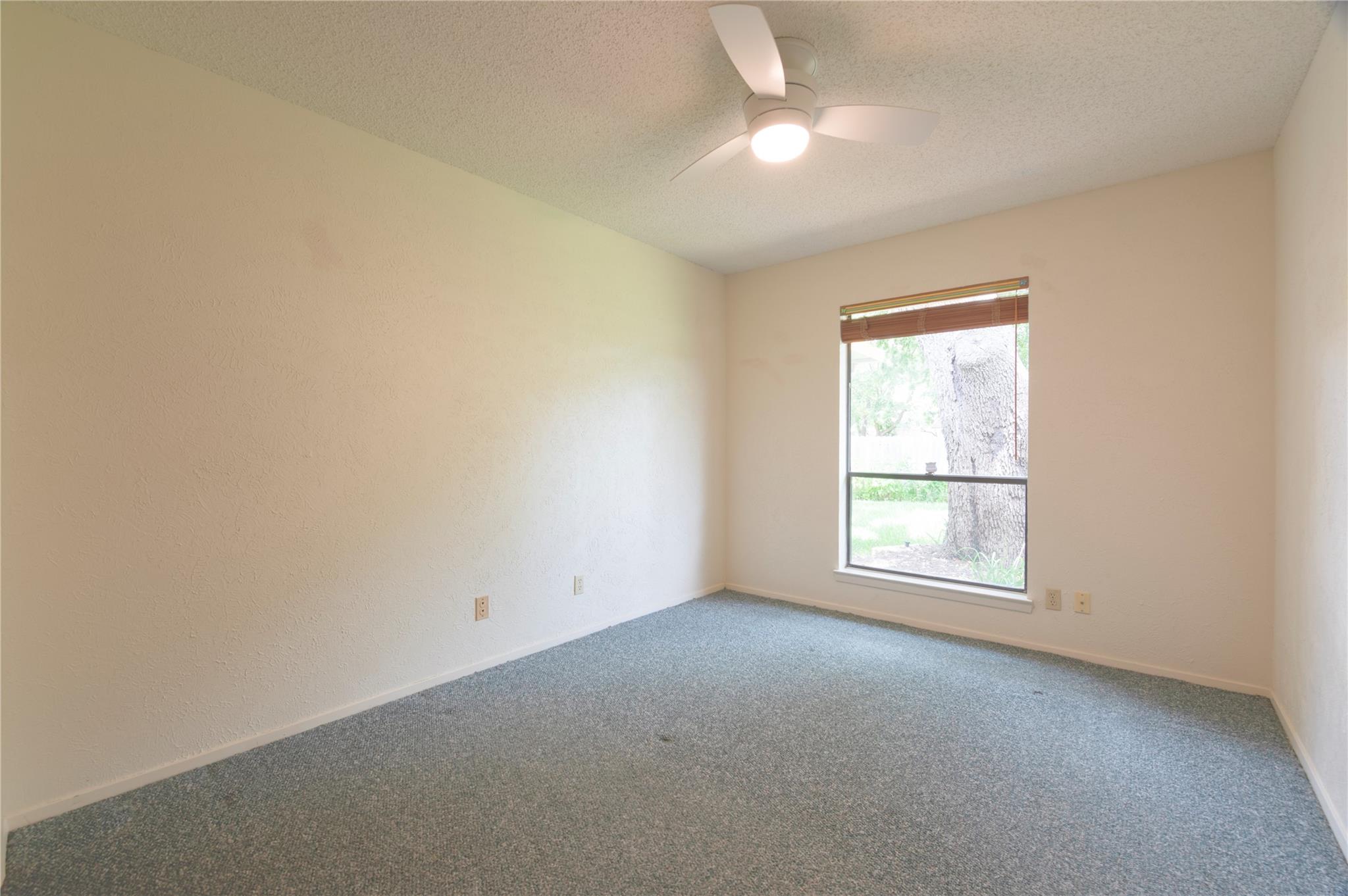 12409 Split Rail PKWY