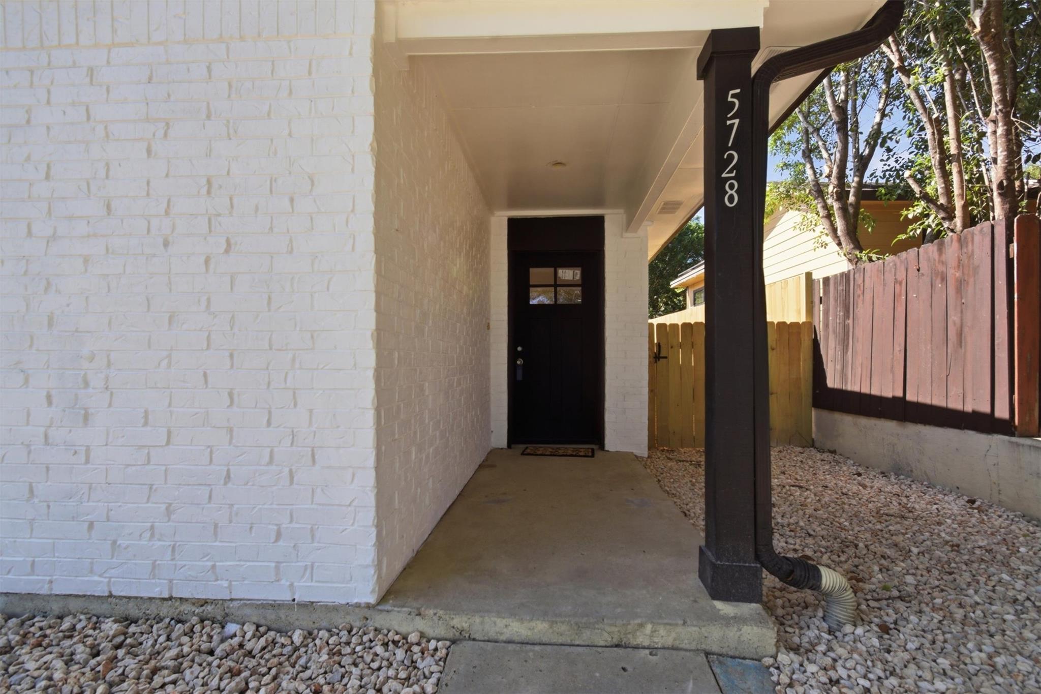 5728 Pinon Vista DR