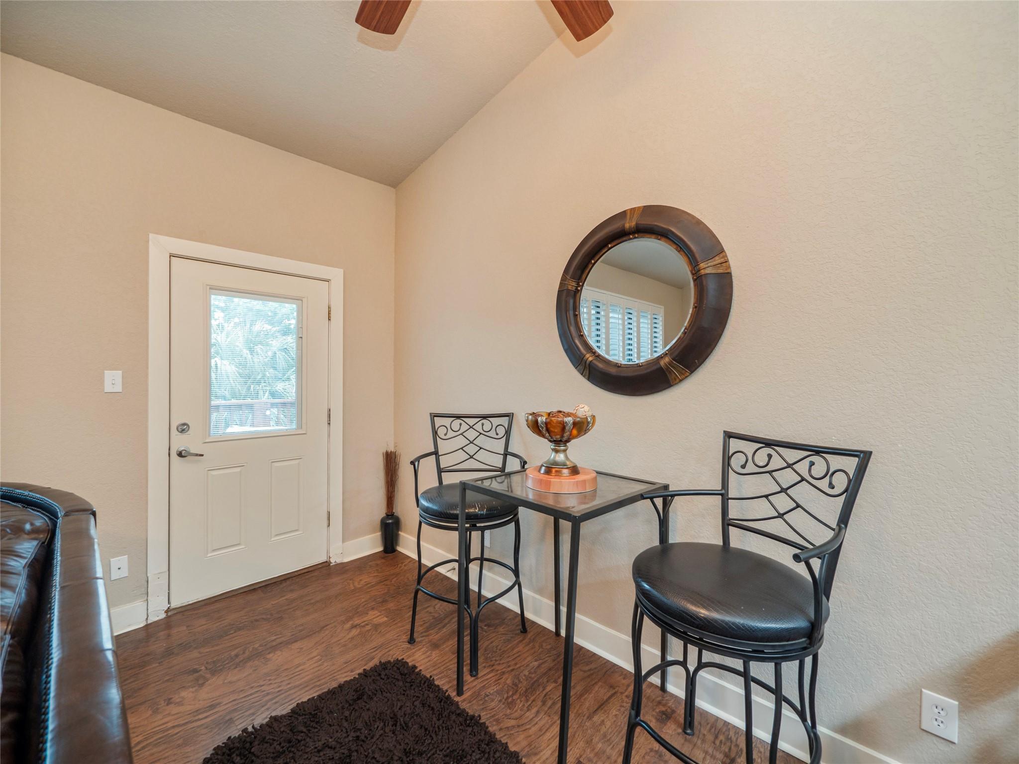 704 Horseshoe Bay BLVD Unit: L