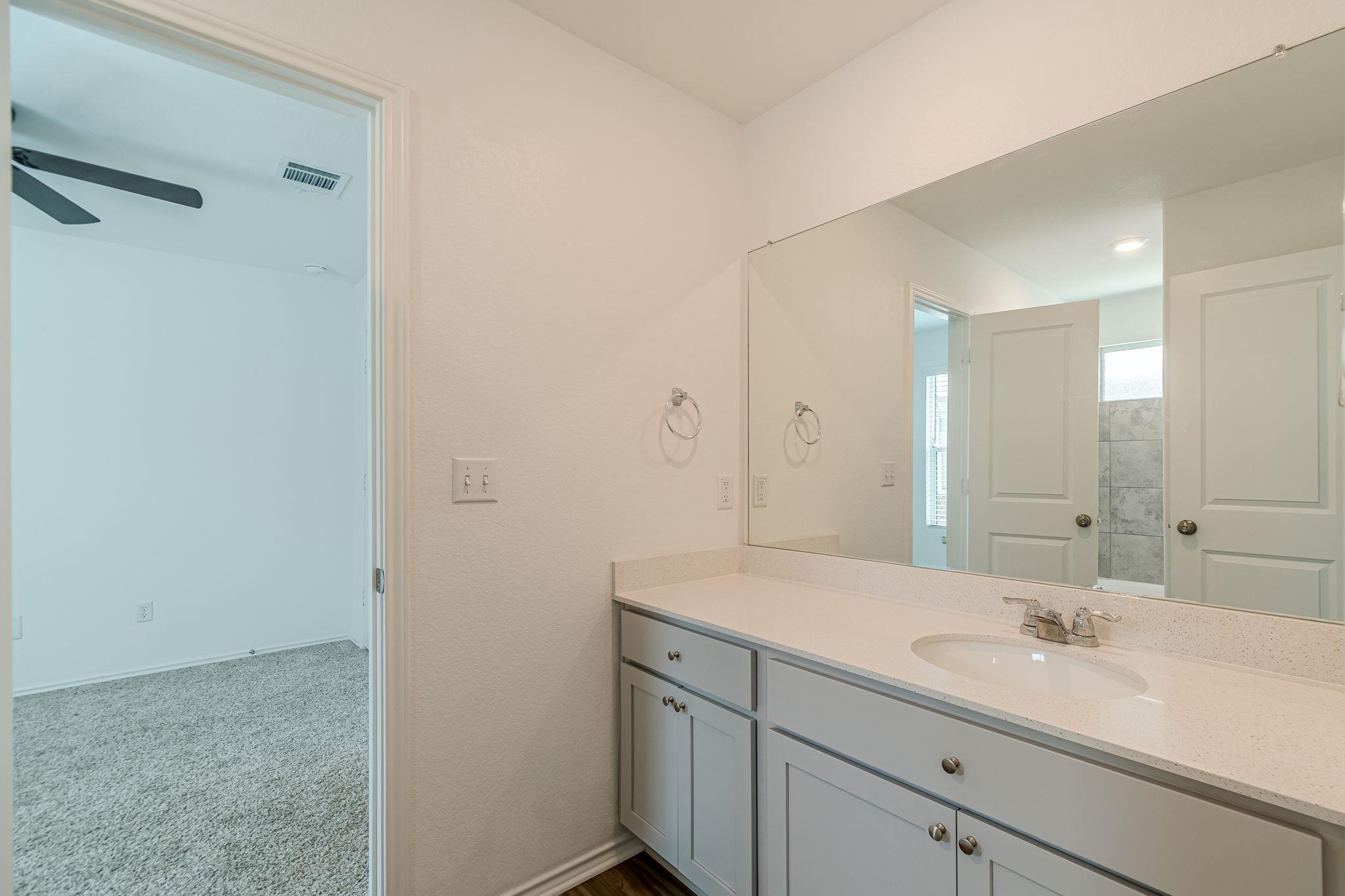 341 Escondido CIR