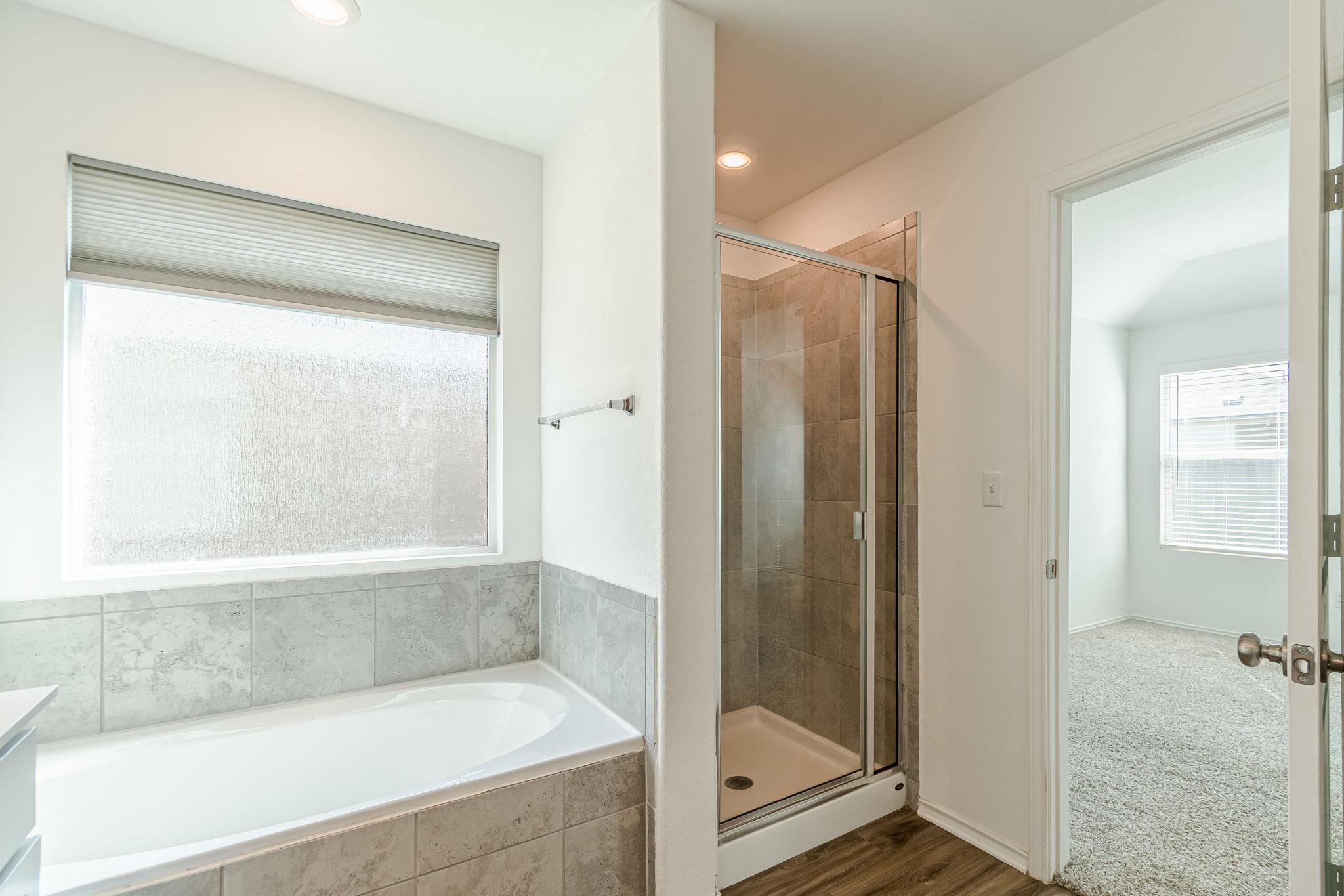 341 Escondido CIR