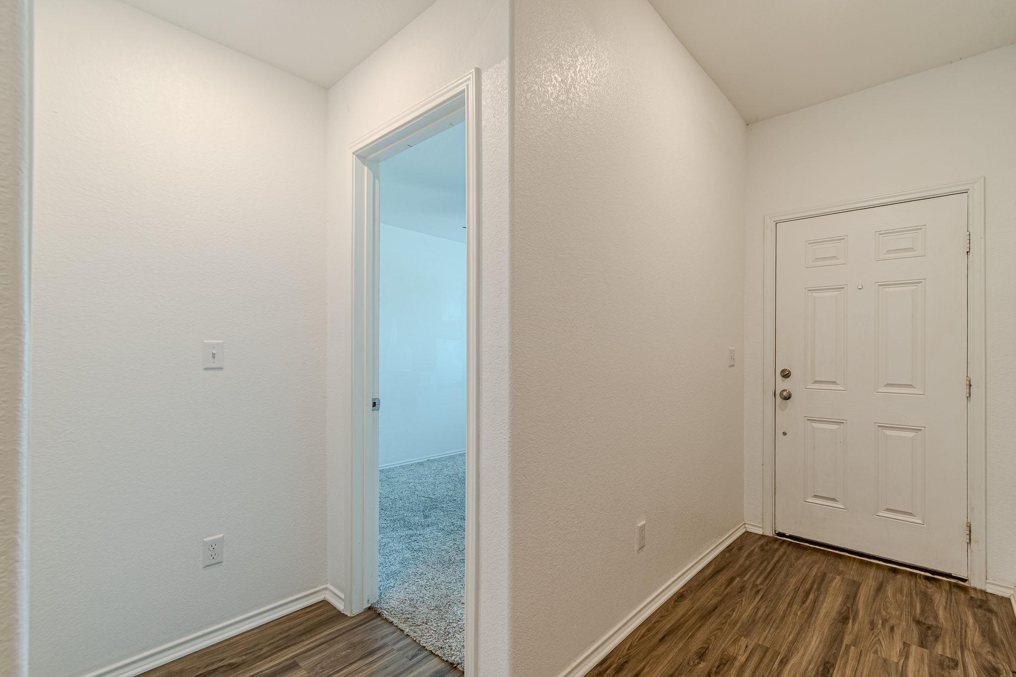 341 Escondido CIR