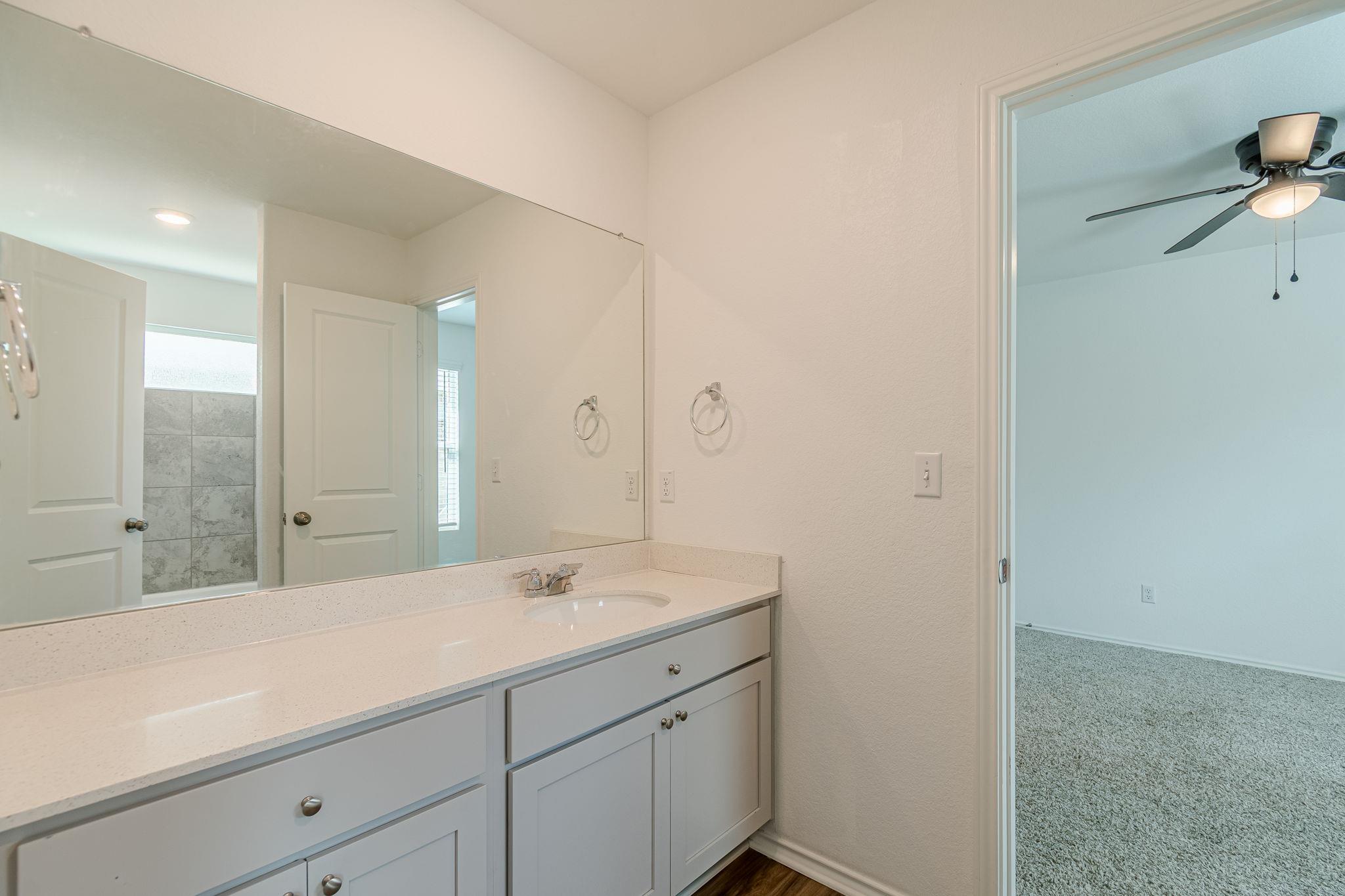 341 Escondido CIR